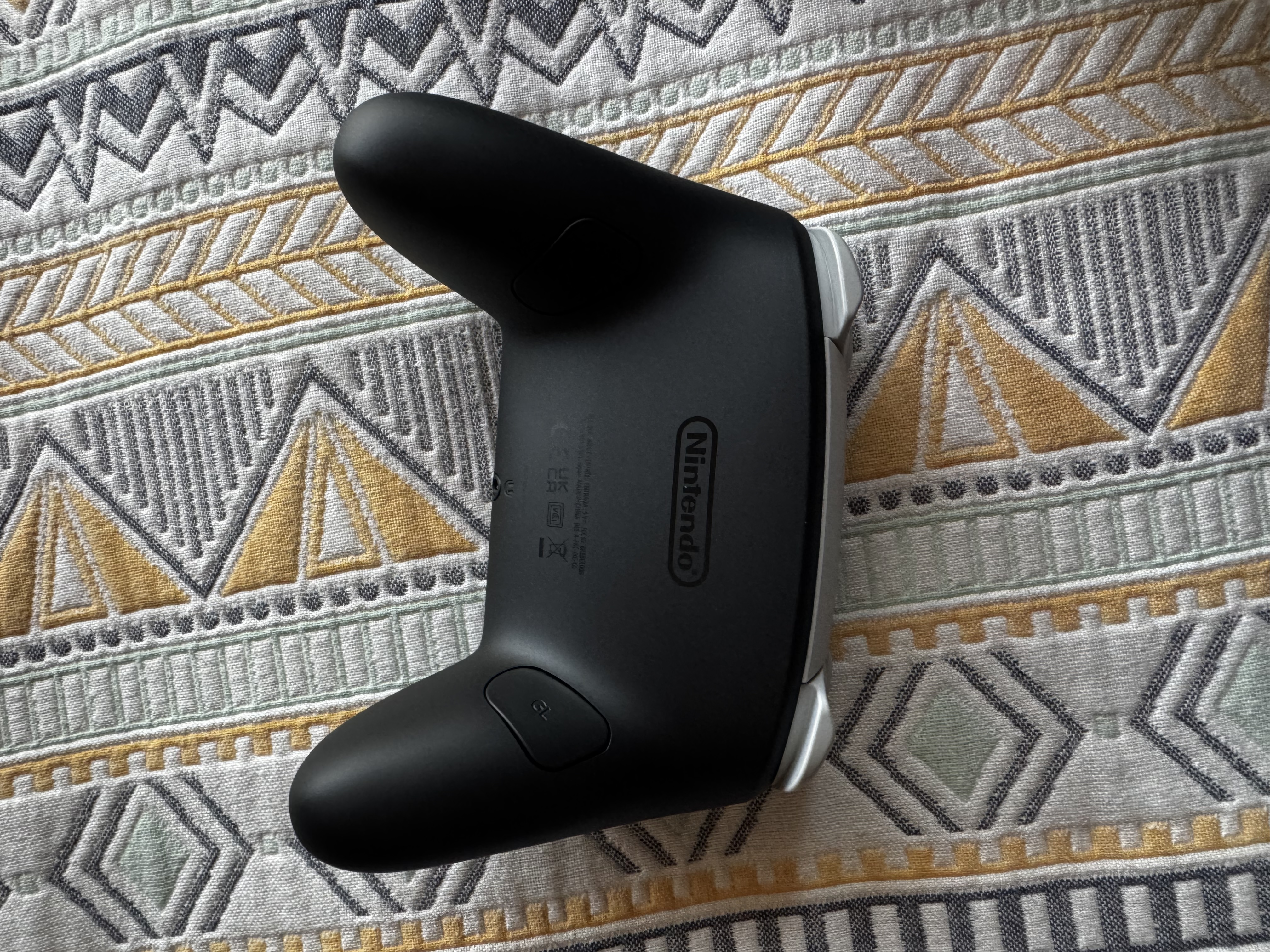 Nintendo Switch任天堂二代Pro手柄Switch2港版黑色控制器配件蓝牙手柄续航提升HD震动沉浸感 实拍图