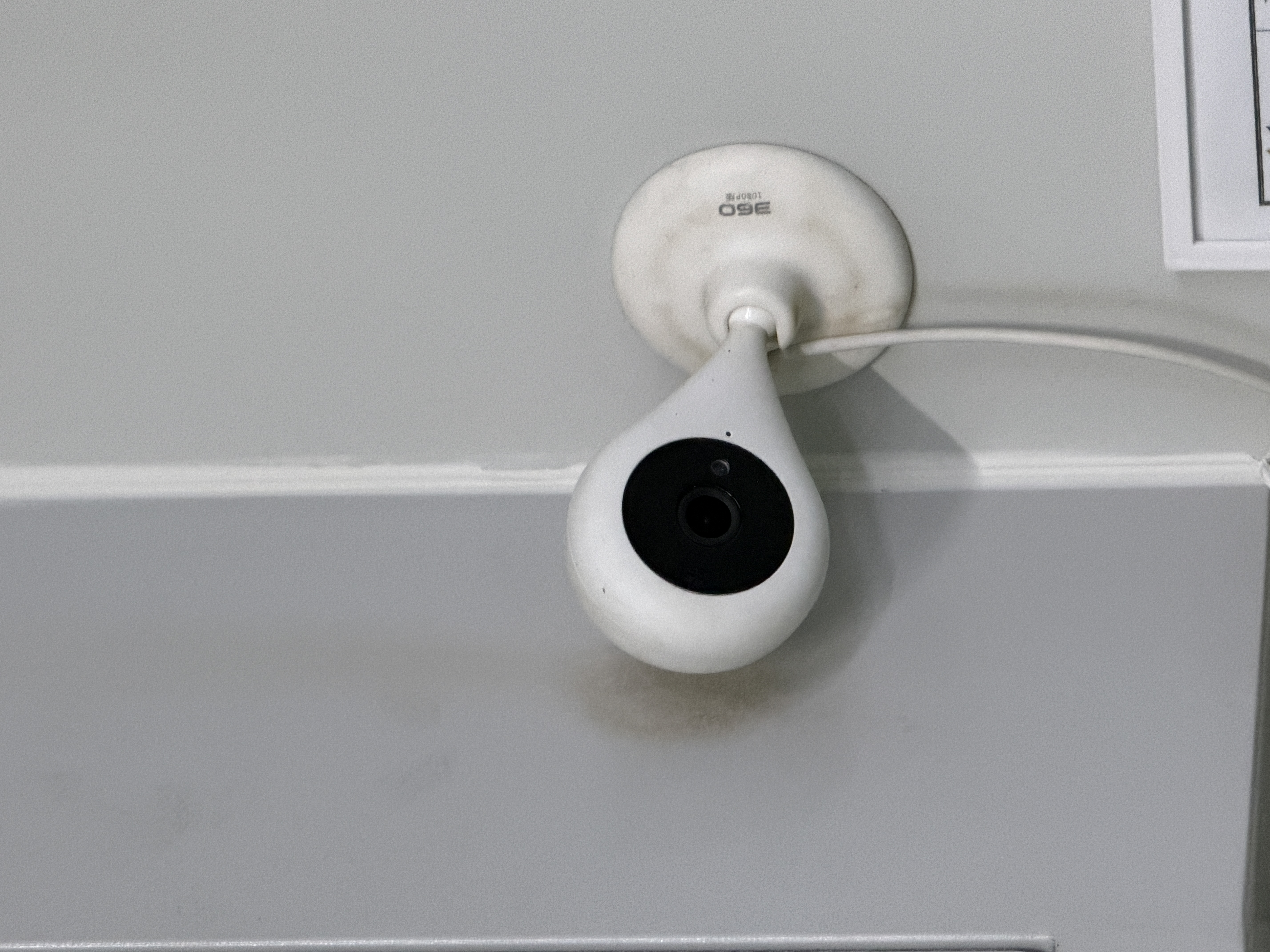 360 智能摄像头监控器家用婴儿看护器 300W小水滴5C 2K版网络wifi家用监控高清拍摄 【性价比之选】360小水滴+64G内存卡 实拍图