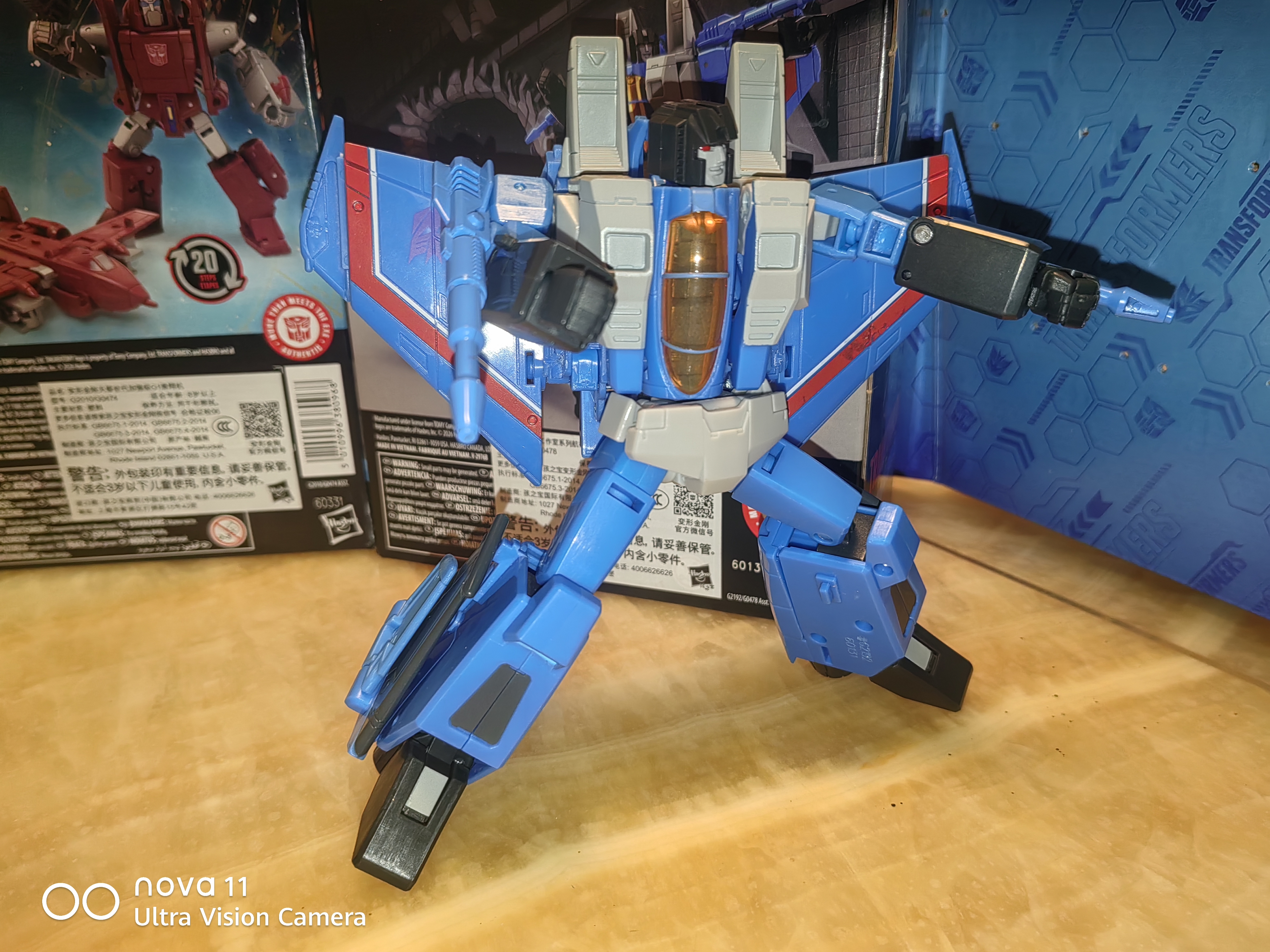 变形金刚（Transformers）儿童男孩玩具模型礼物工作室系列航行家级86大电影惊天雷G2192 实拍图