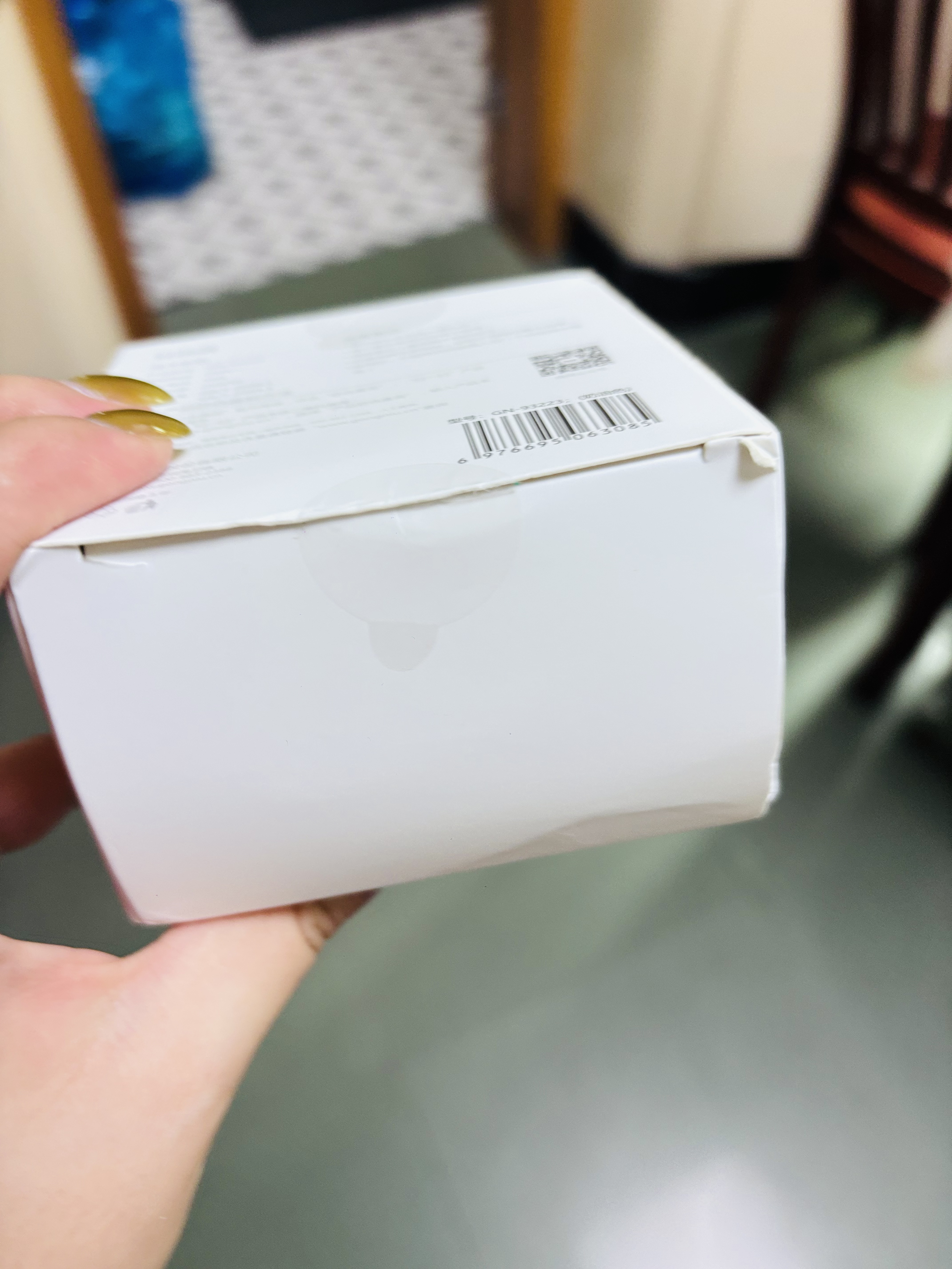 公牛（BULL）30W PD苹果快充插座扩展器/一转多/一转四转换插头/转换器/插排  4位总控+USB GN-9322U30 实拍图