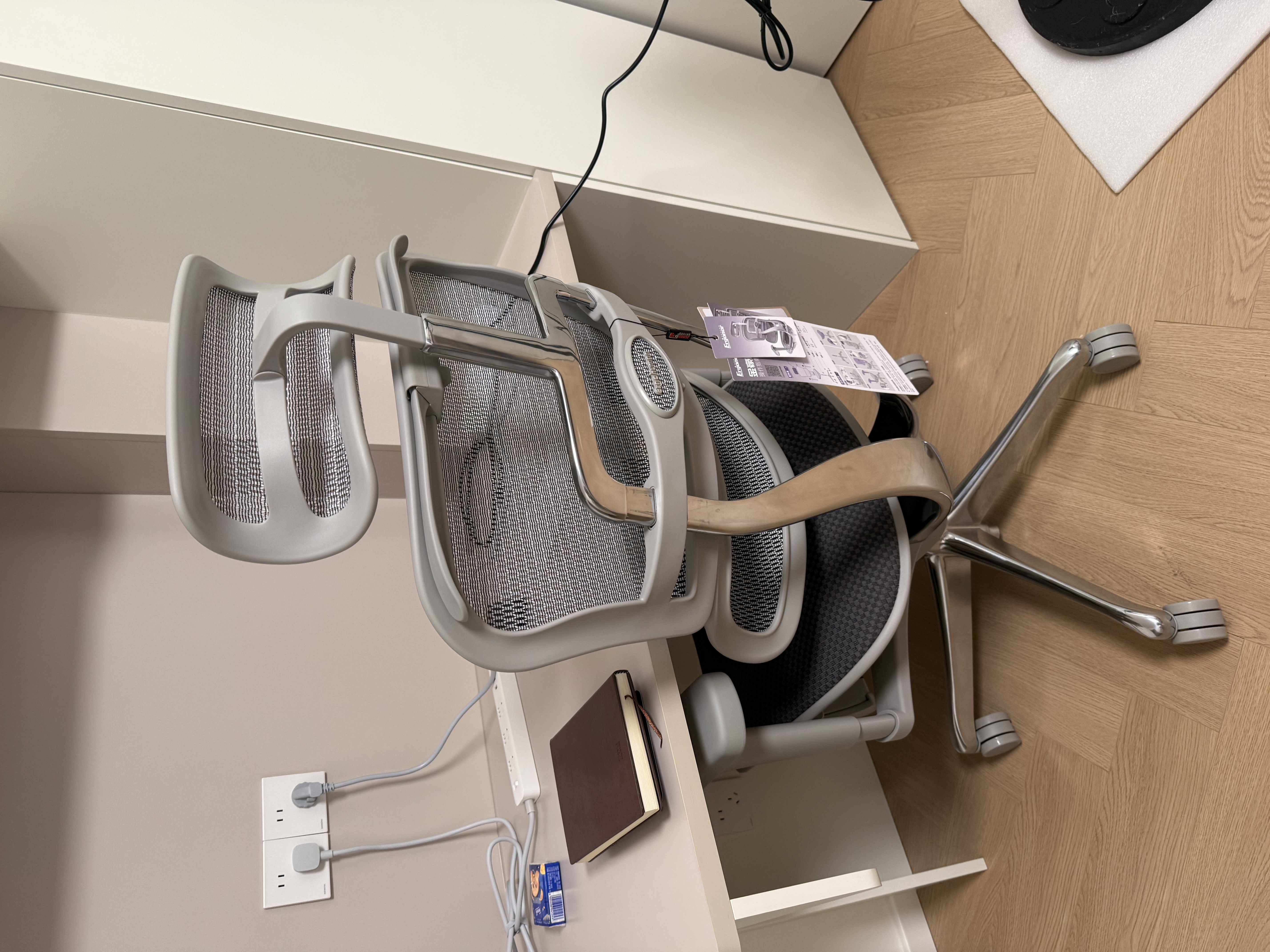 Ergonor保友金豪b雄鹰 人体工学椅 电脑椅 电竞椅办公椅子可躺老板椅 【金豪b雄鹰】银白网(云感科技坐垫)+躺舒宝 实拍图