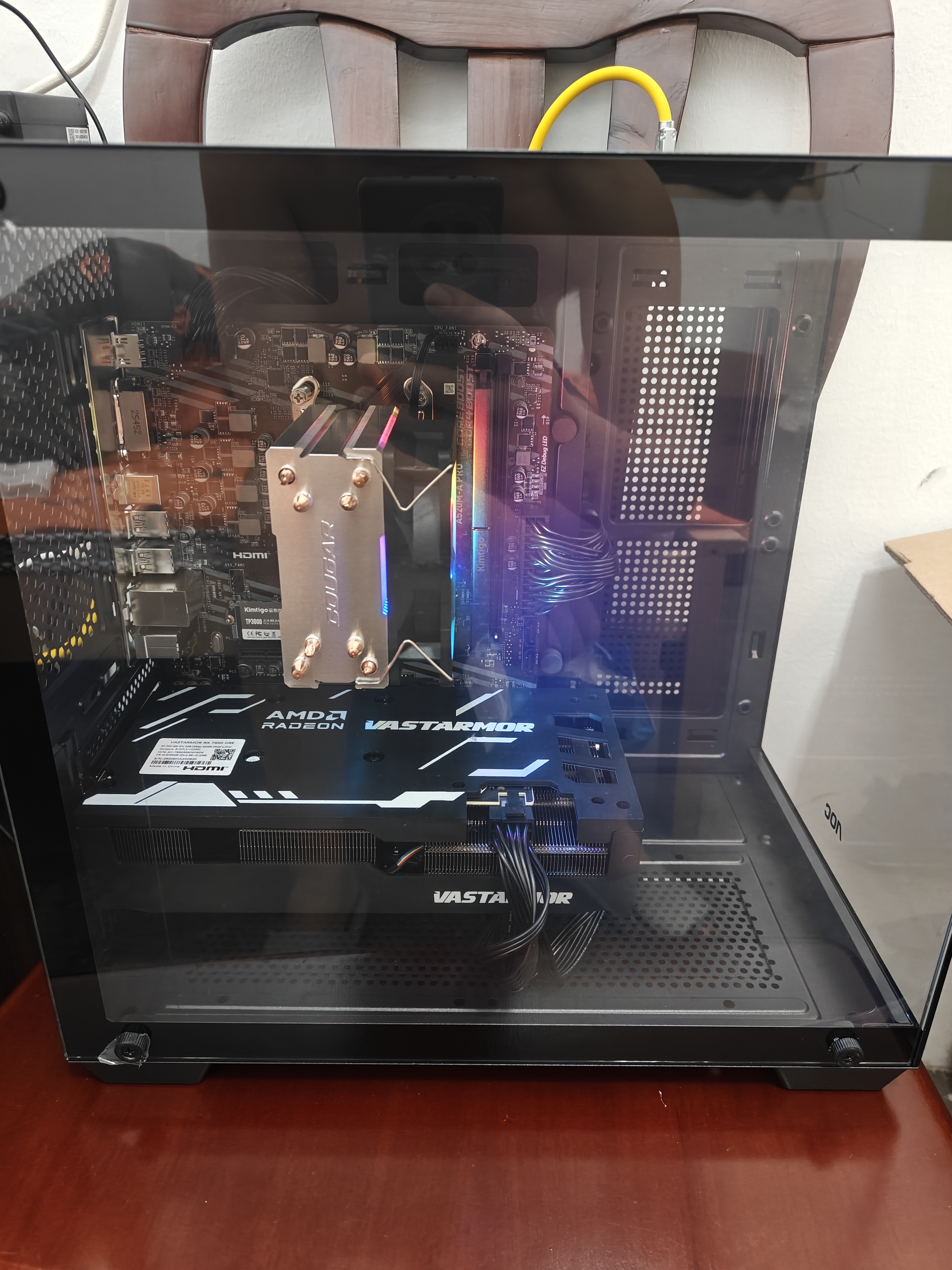 AMD锐龙 R5 5600GT/3050/5060 商用办公电脑主机 家用网课设计台式机 游戏DIY组装电脑 配置8:5600/7650GRE/16G/512G 实拍图