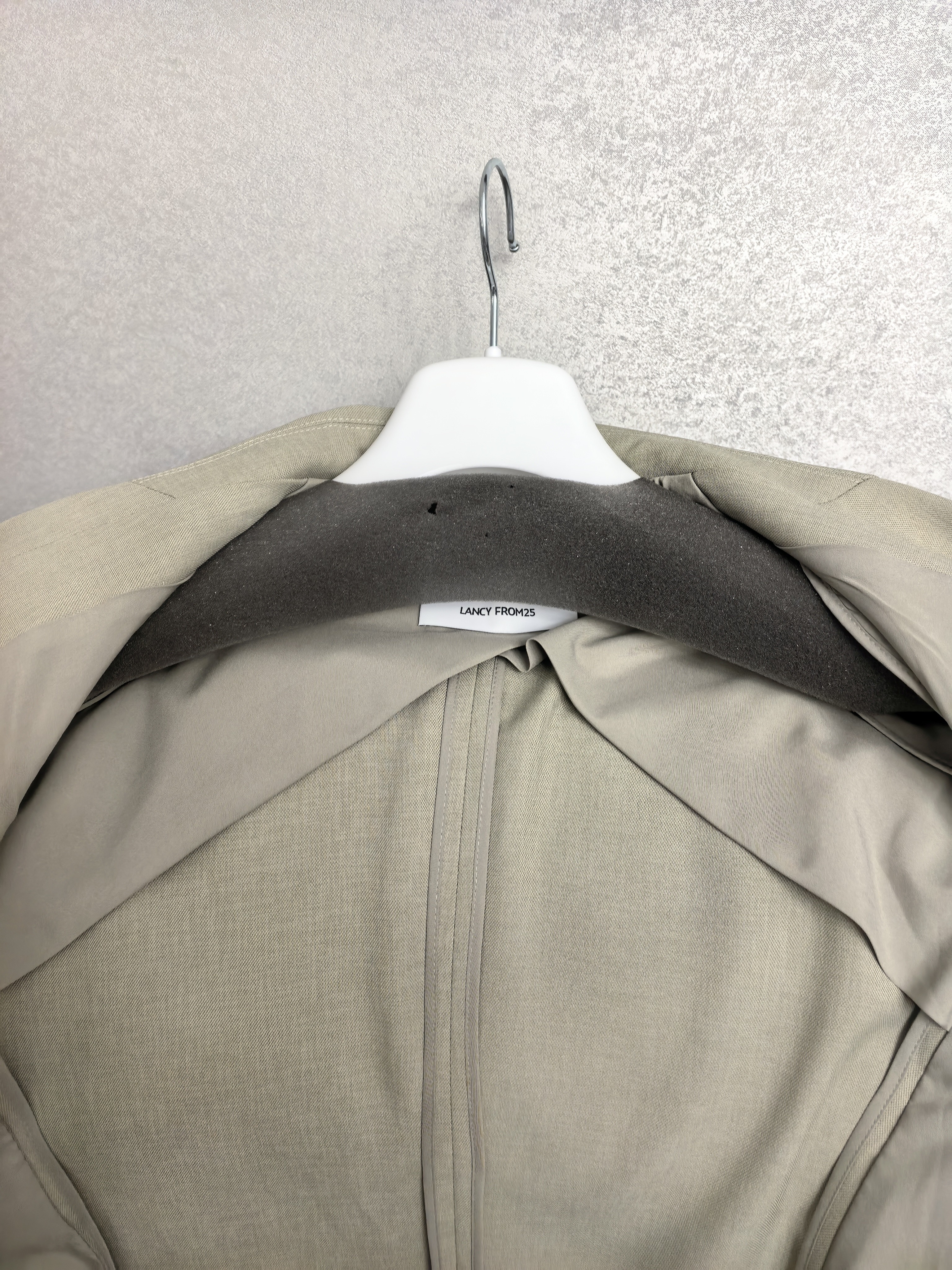 朗姿【Basic衣橱】朗姿25律师系列气质职业通勤时尚百搭西装西服上衣 卡其绿色 XL 实拍图