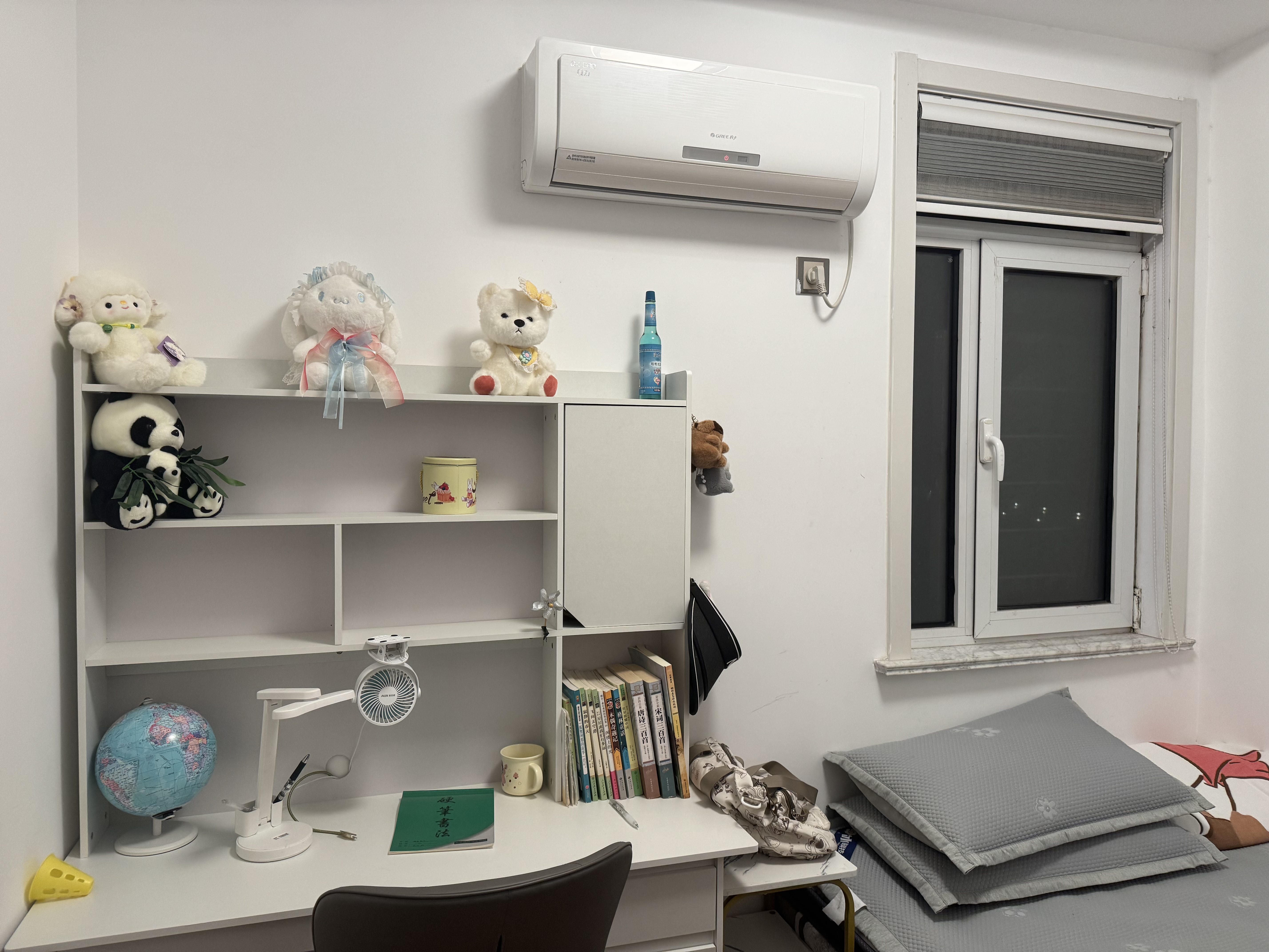立太（LEADTEK）实木书桌学习桌电脑桌书柜书架一体家用小户型转角桌学生写字桌子 【甄选加厚实木】120cm暖白色加高款 实拍图
