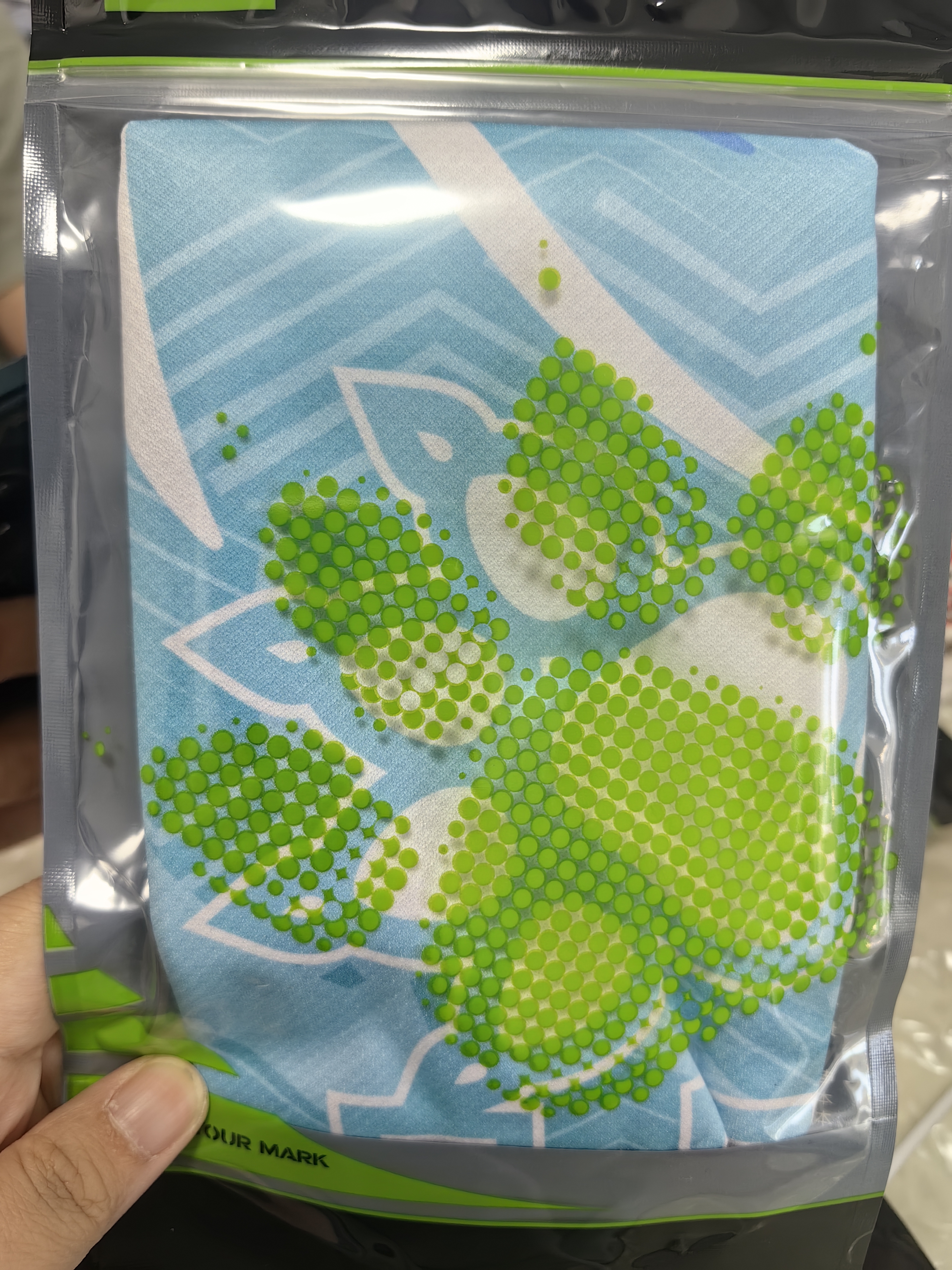 卡尔美（KELME）冷感毛巾男女运动速干降温吸汗健身游泳吸水羽毛球跑步凉感擦汗巾 实拍图