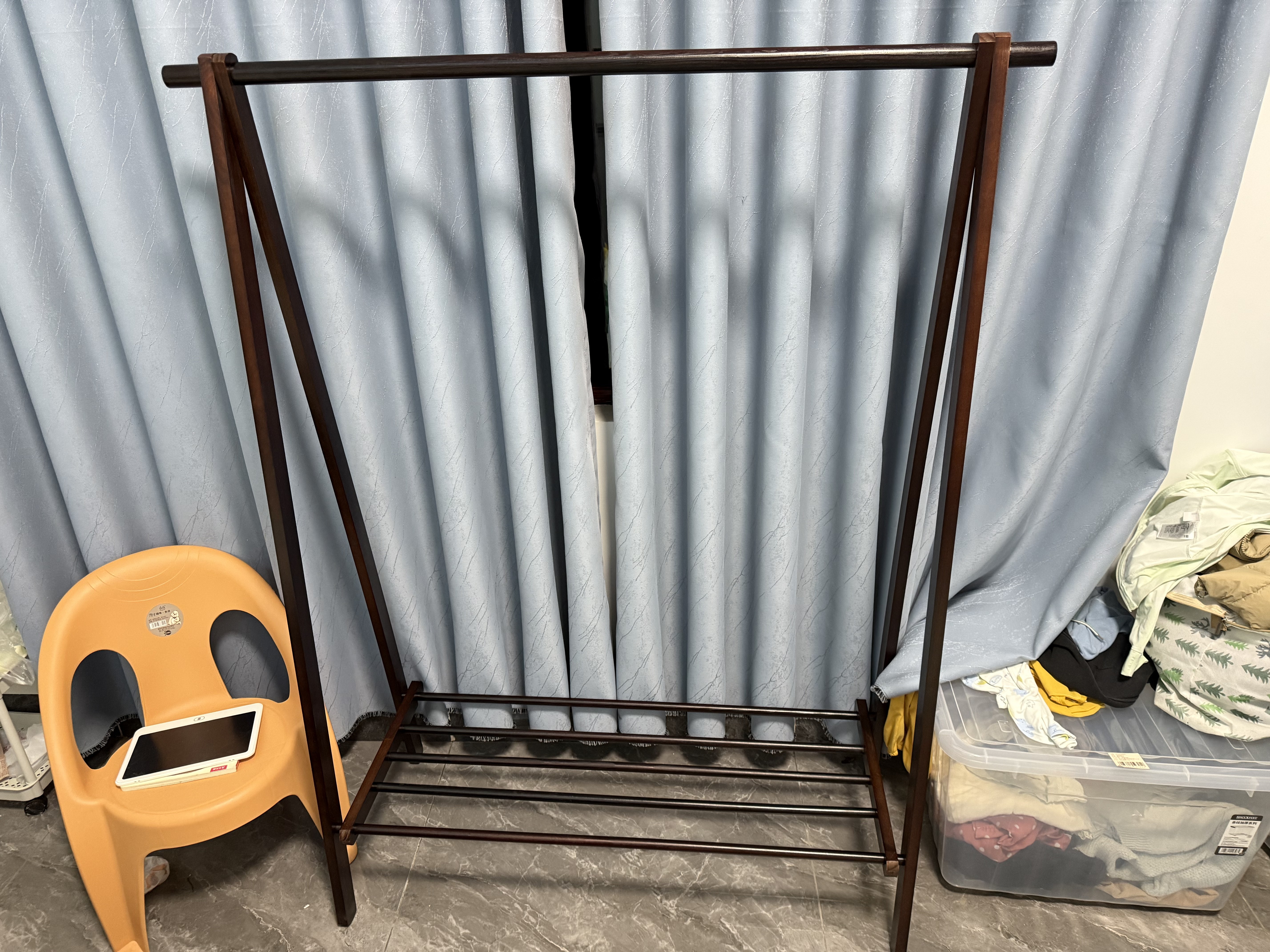 卓禾实木衣架落地挂衣架卧室衣帽架家用晾衣架室内挂衣服置物架子木质 加粗进口全实木【胡桃色120cm】 实拍图