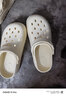 名创优品（MINISO）洞洞鞋男女夏季外穿凉鞋防滑厚底踩屎感包头凉拖鞋卡其色+海星 实拍图