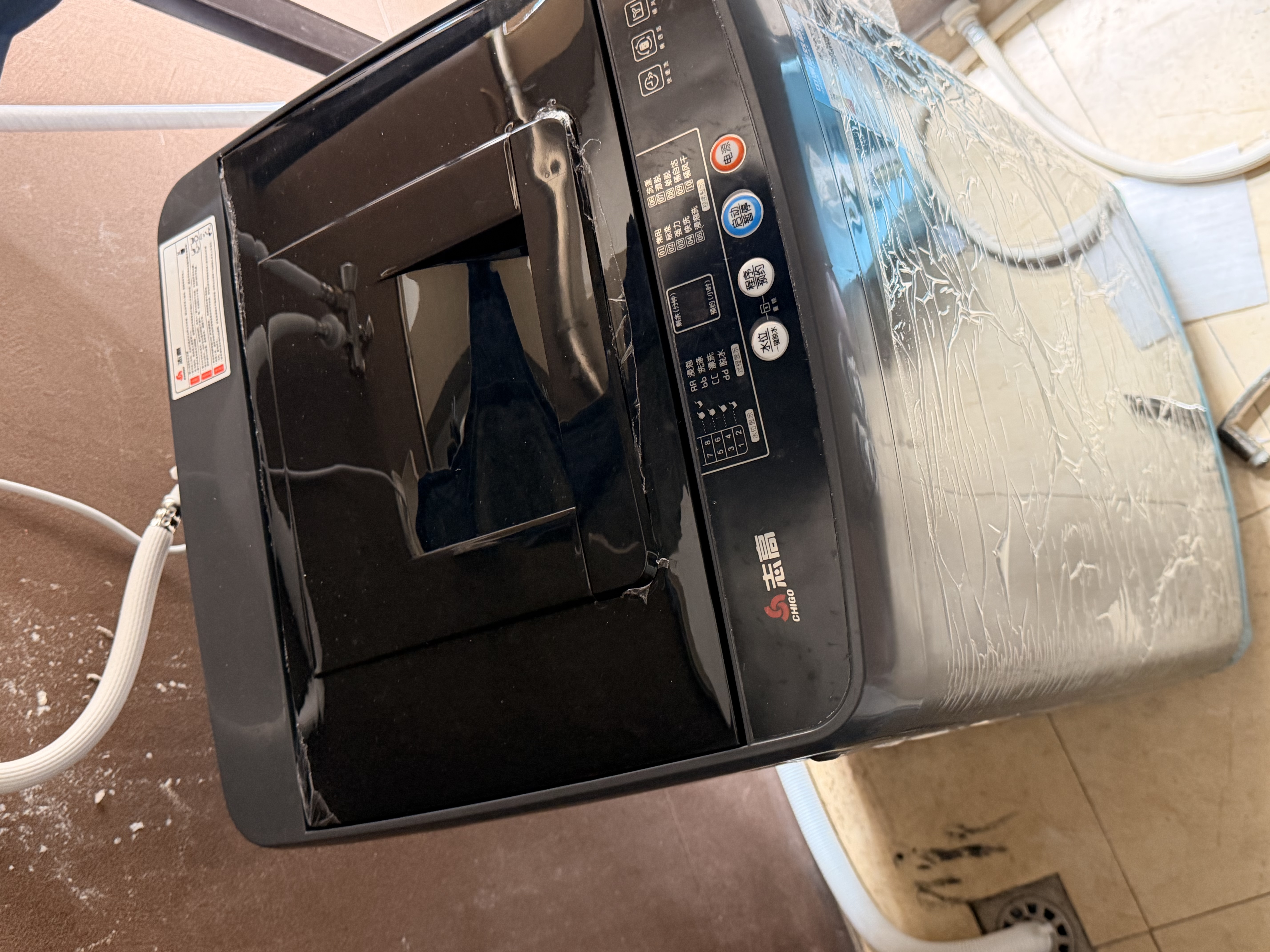 志高（CHIGO）全自动洗衣机 波轮宿舍迷你小型家用 【补贴15%】洗烘一体 智能洗脱一体机 大容量 风干 直排式 【10KG 升级加厚款】十大洗涤 蓝光洁净 波轮 实拍图
