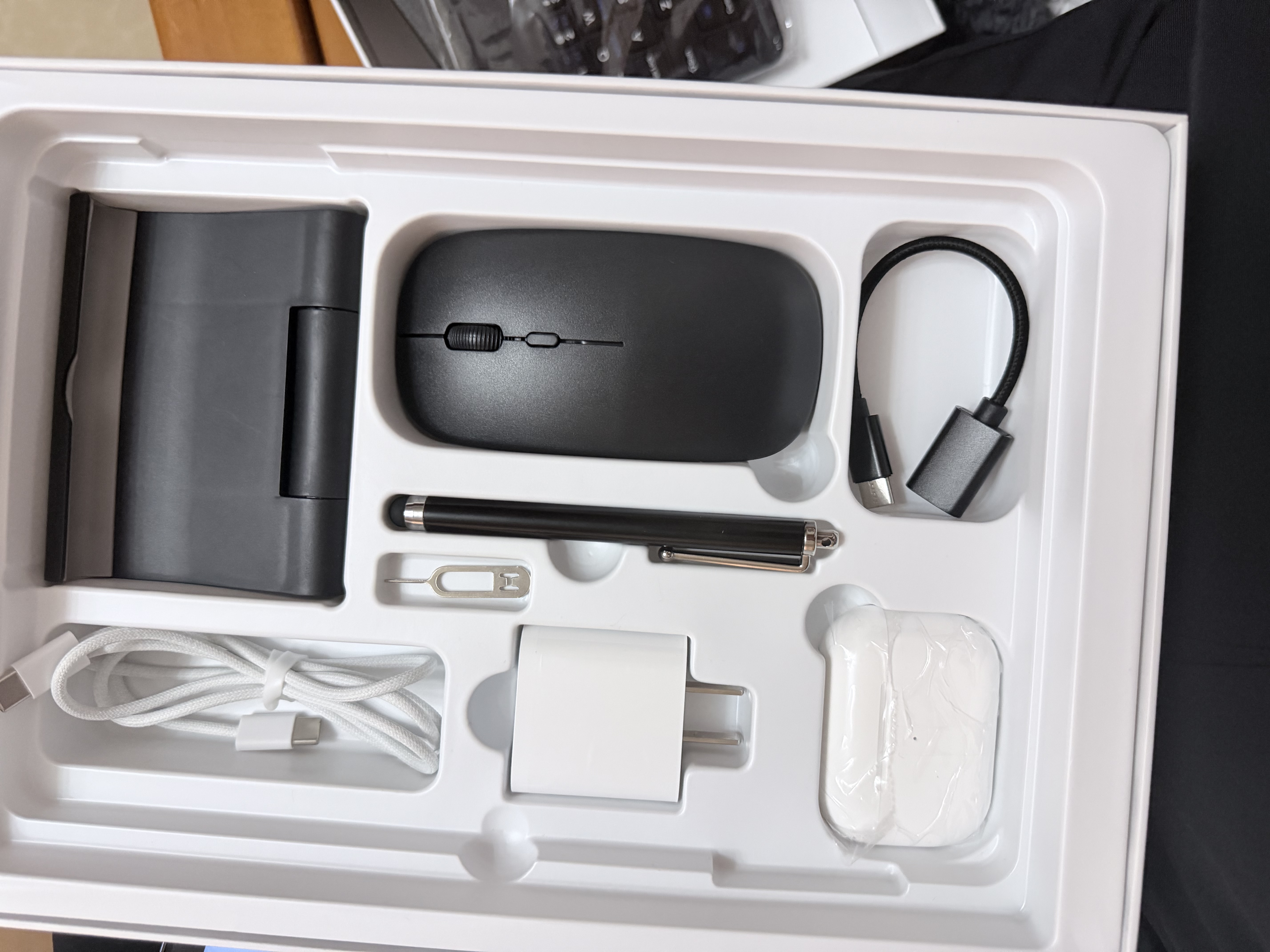 HUAHUI平板电脑2026新款Pad pro 骁龙8Gen3支持WIFI6插卡5G全网通平板电脑 4K超清晰游戏娱乐办公平板 烟雨紫 32G运行+512GB内存 实拍图