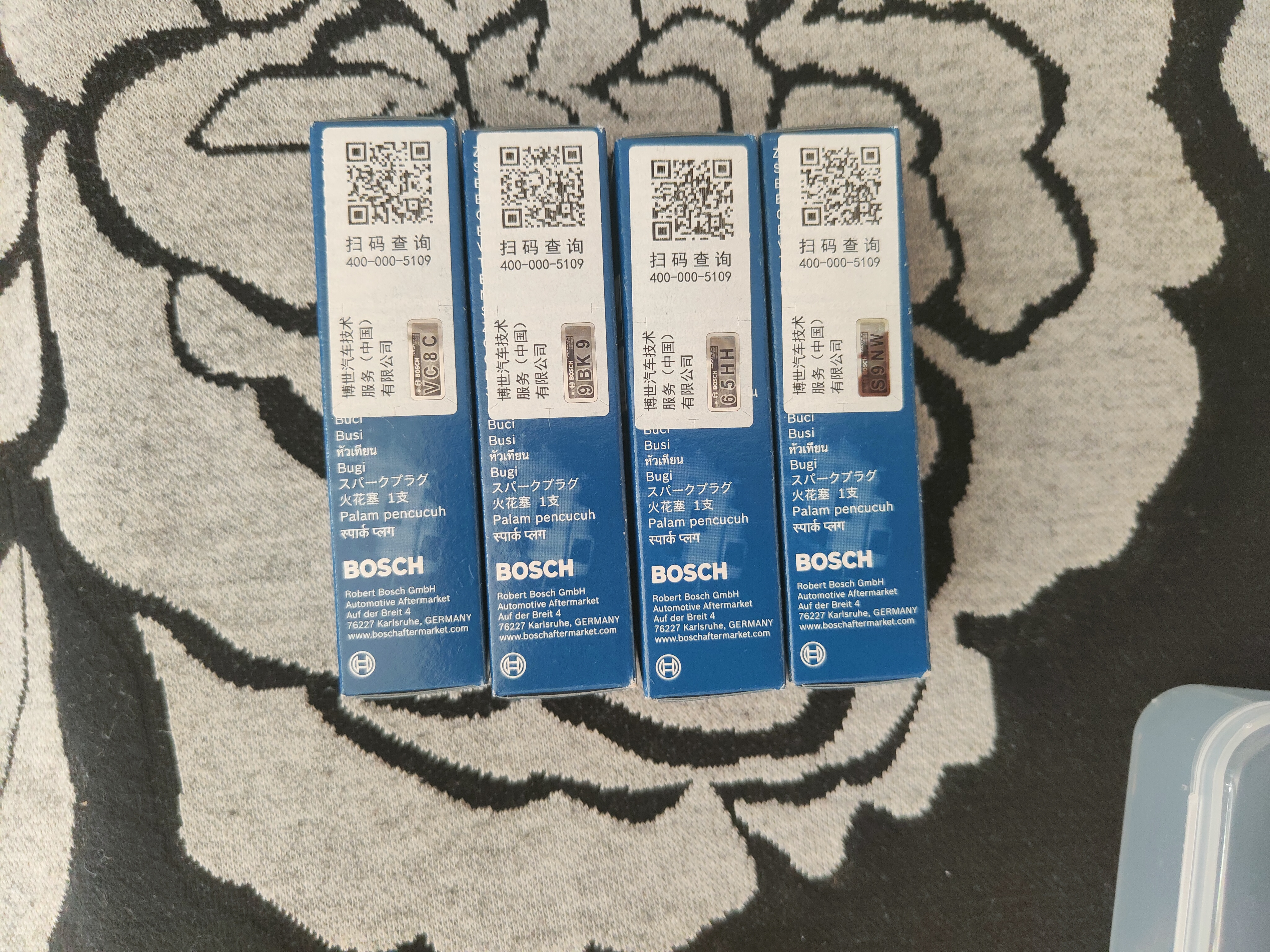 博世（BOSCH）标准型火花塞5520四支大众宝来朗逸捷达桑塔纳速腾朗行POLO高尔夫 实拍图
