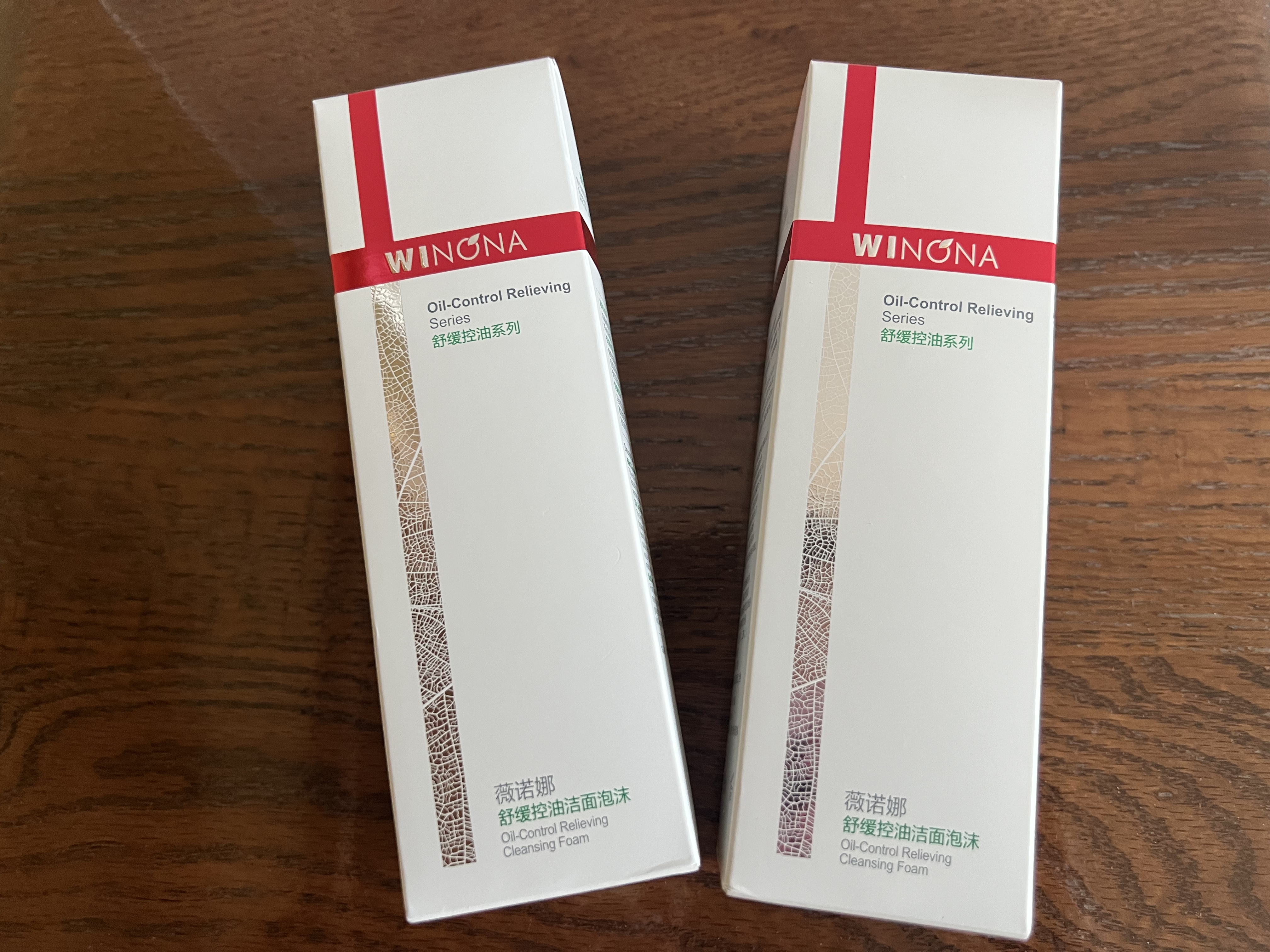 薇诺娜（WINONA） 舒缓控油洁颜泡沫氨基酸洗面奶清洁保湿舒缓男女生日礼物 【2支】150ml舒缓控油洁面泡沫（一代） 实拍图