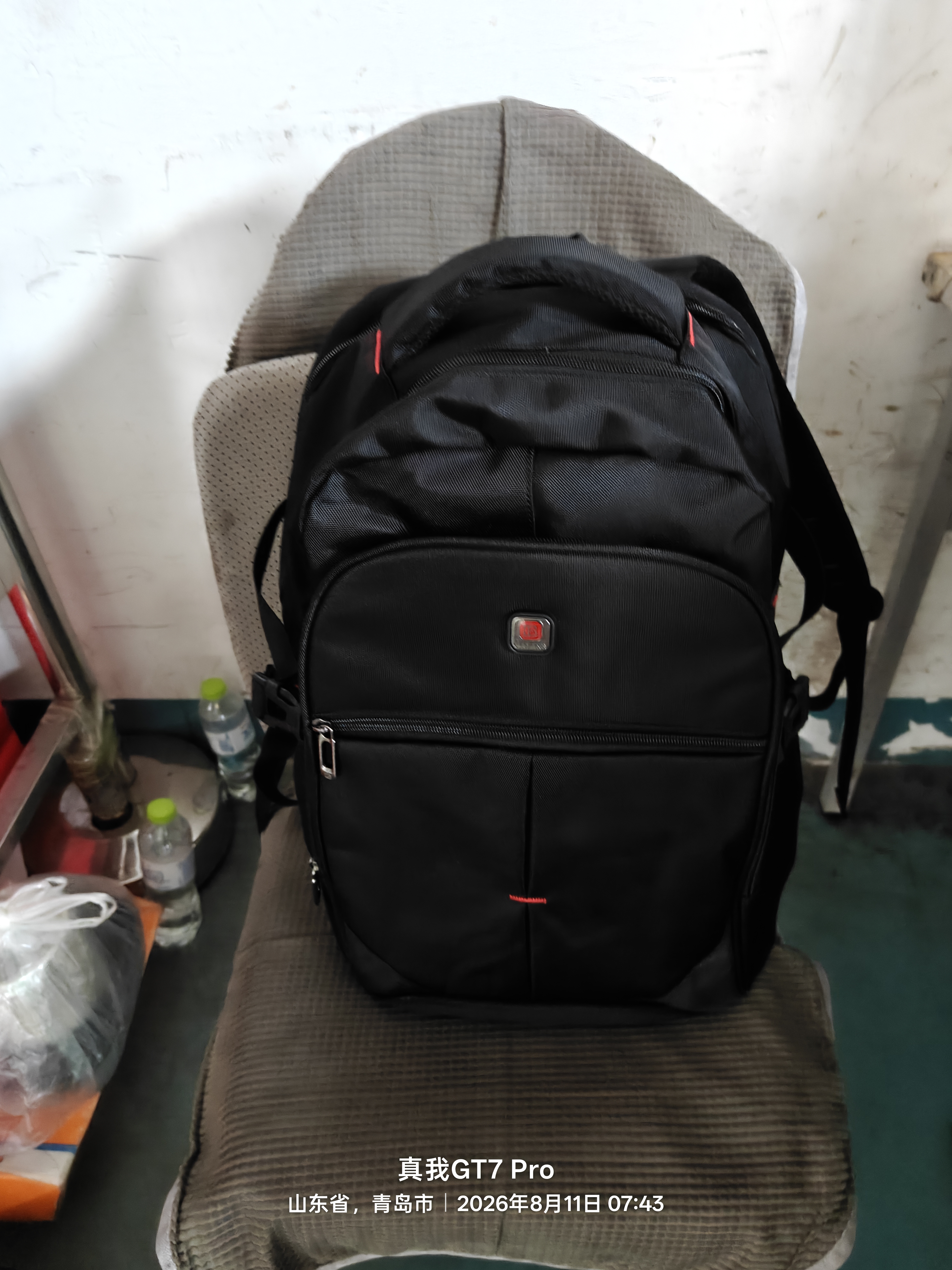 巴朗男士双肩包新款大容量背包笔记本电脑包商务旅行出差多功能运动包 黑色 加强版大号【四隔层独立电脑仓】 实拍图