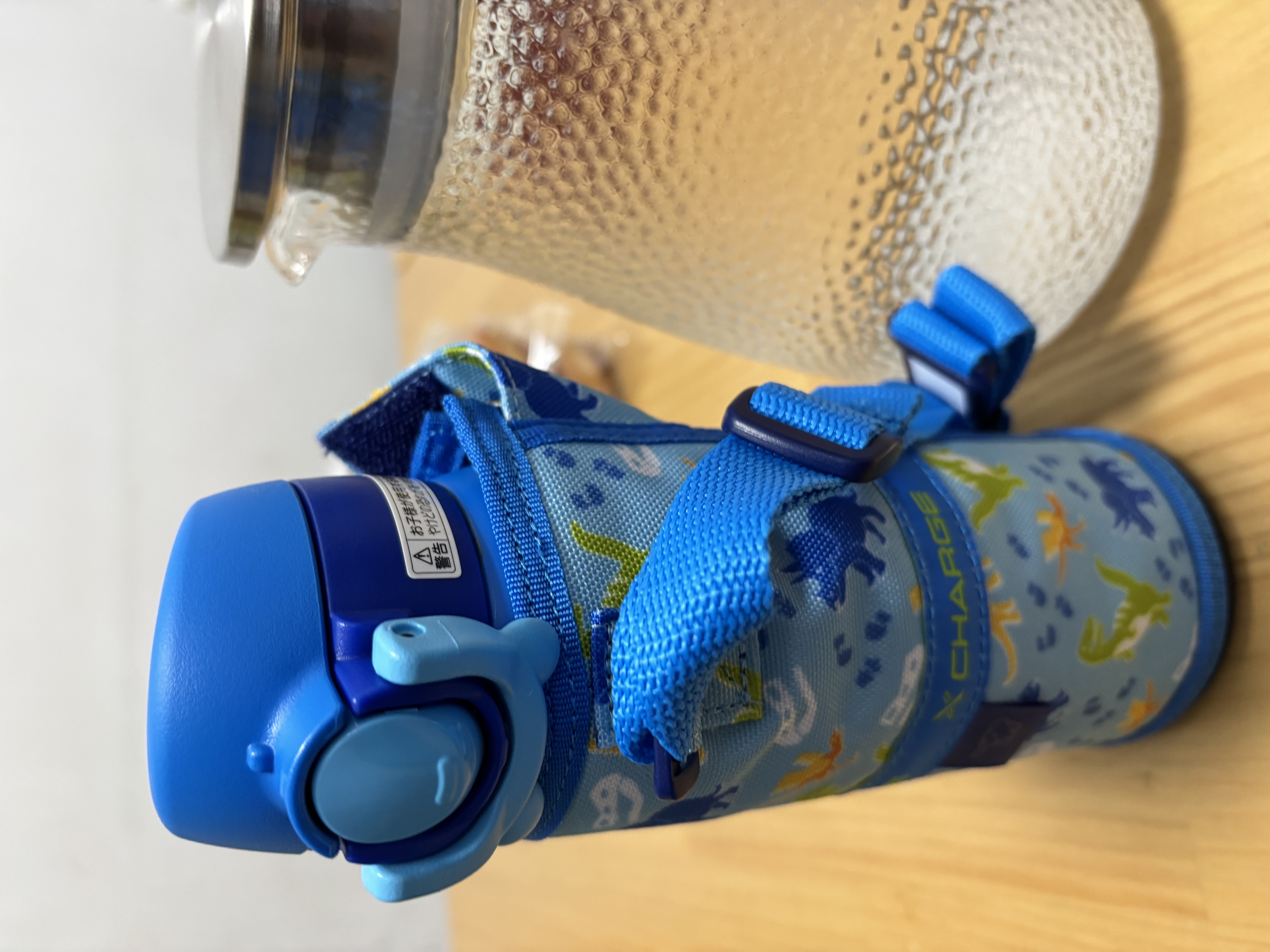 象印（ZO JIRUSHI）儿童保温真空不锈钢弹盖水杯便携防漏480ml恐龙蓝SM-UA中秋送礼 实拍图