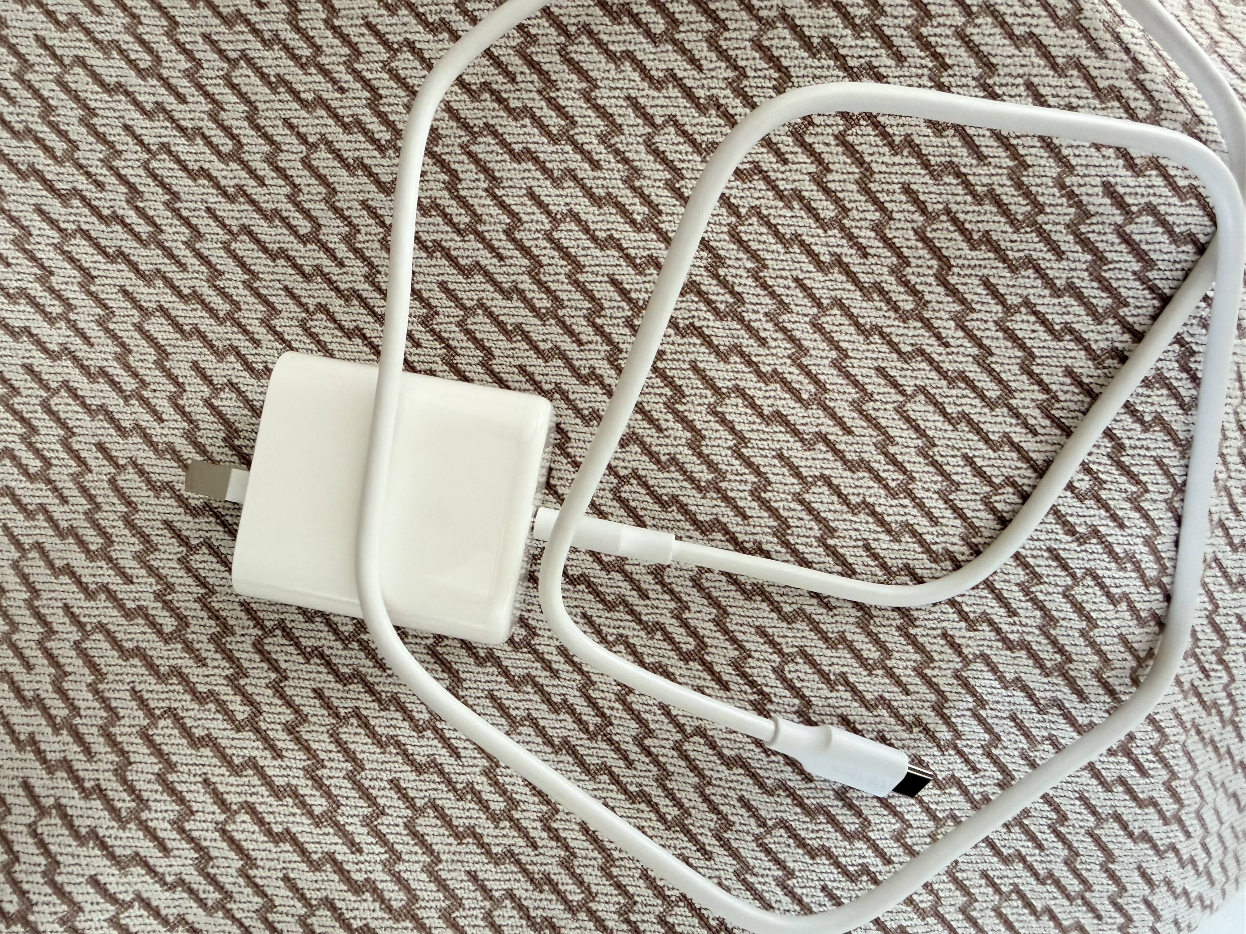 绿联苹果17充电器45W氮化镓充电头套装适用PD40W苹果iPhone17e/16ProMax/Air华为三手机Type-C多口快充 实拍图