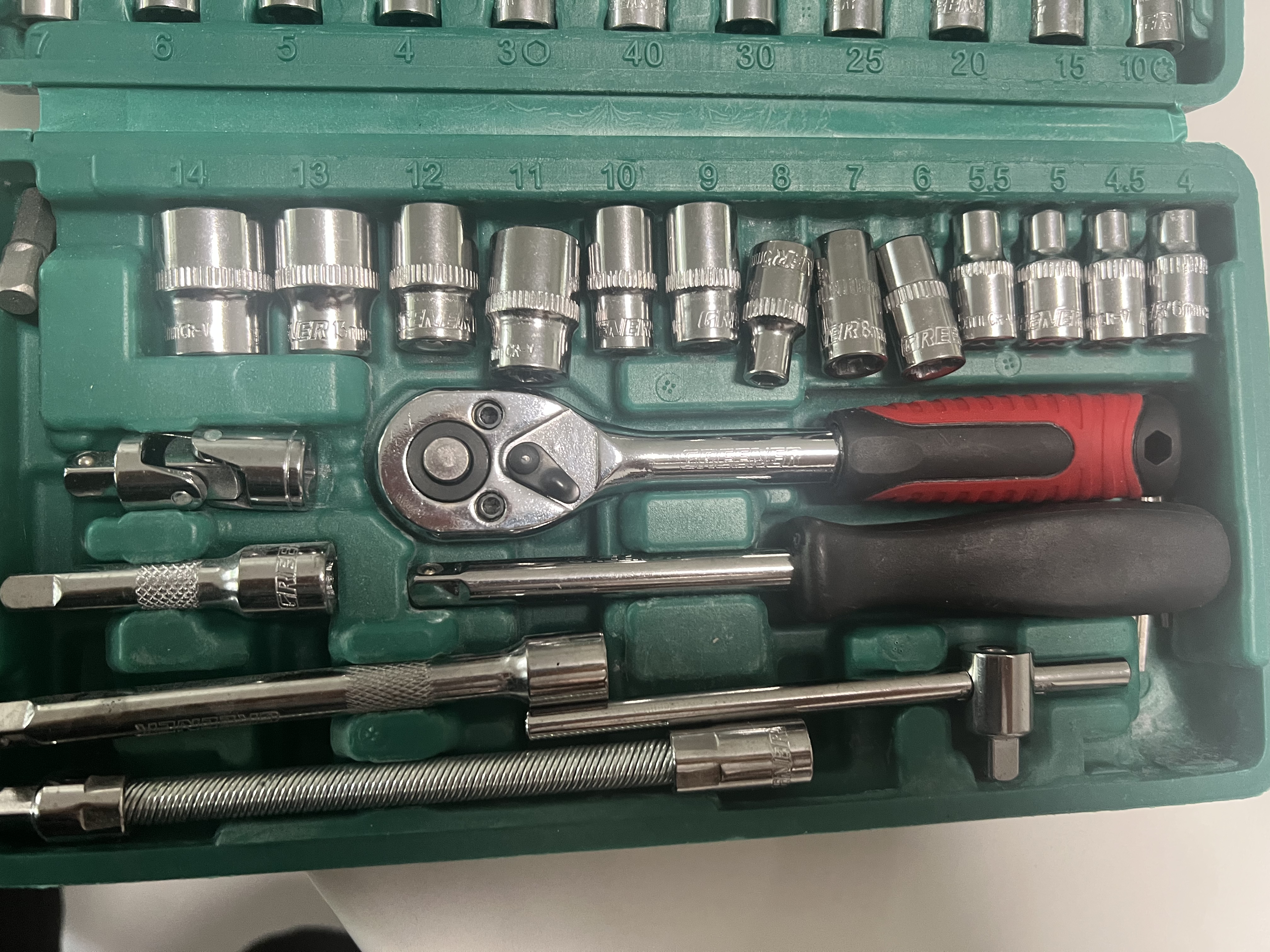 绿林（GREENER）47件套筒扳手汽修工具套装棘轮摩托修车公路工具箱快速扭力螺丝刀 实拍图