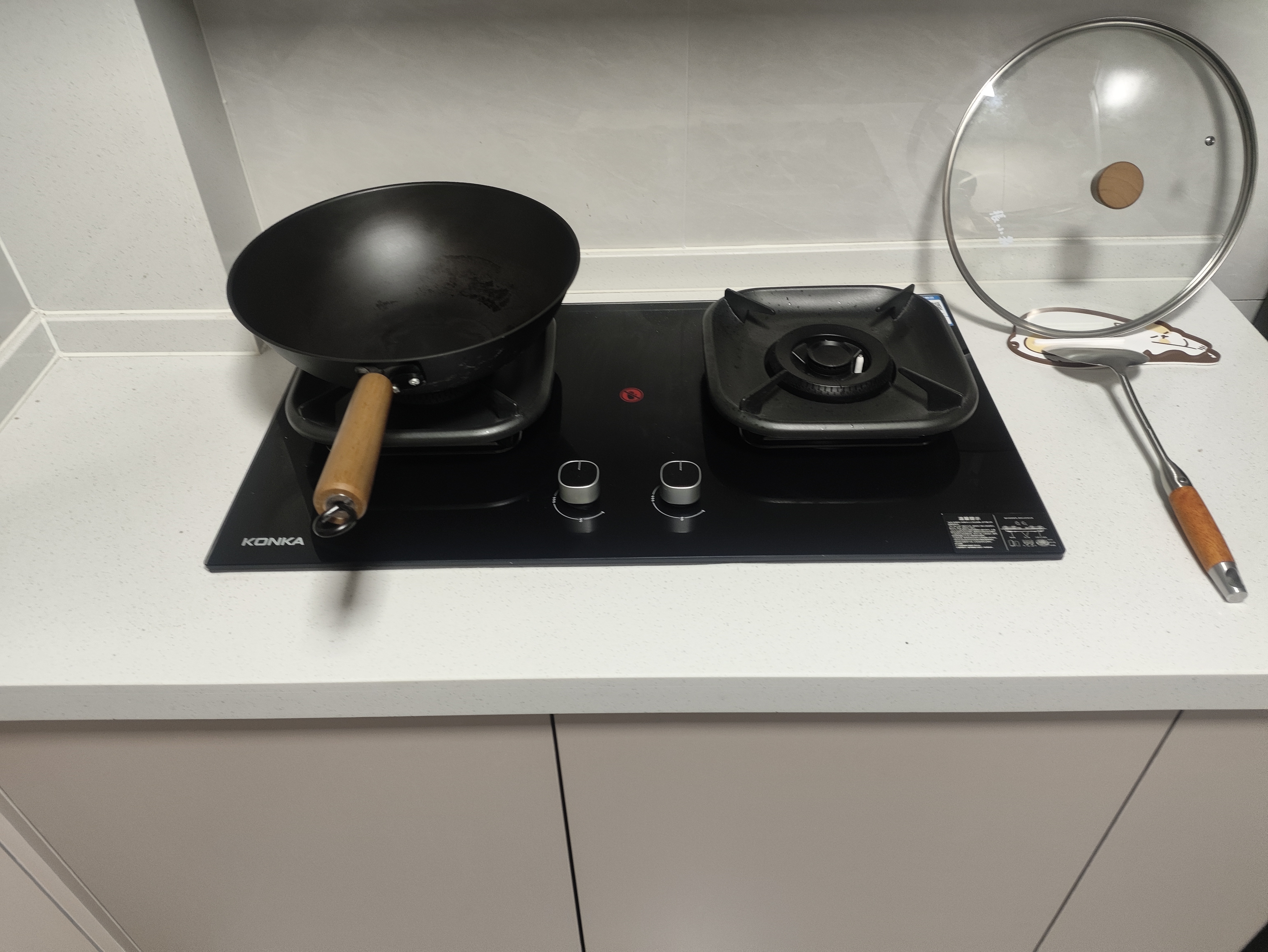 康佳（KONKA）抽油烟机燃气灶具套装 家用欧式26m³挥手自清洁 5.2KW猛火 油烟机炉灶套装 KT55+KEG75（天然气） 实拍图