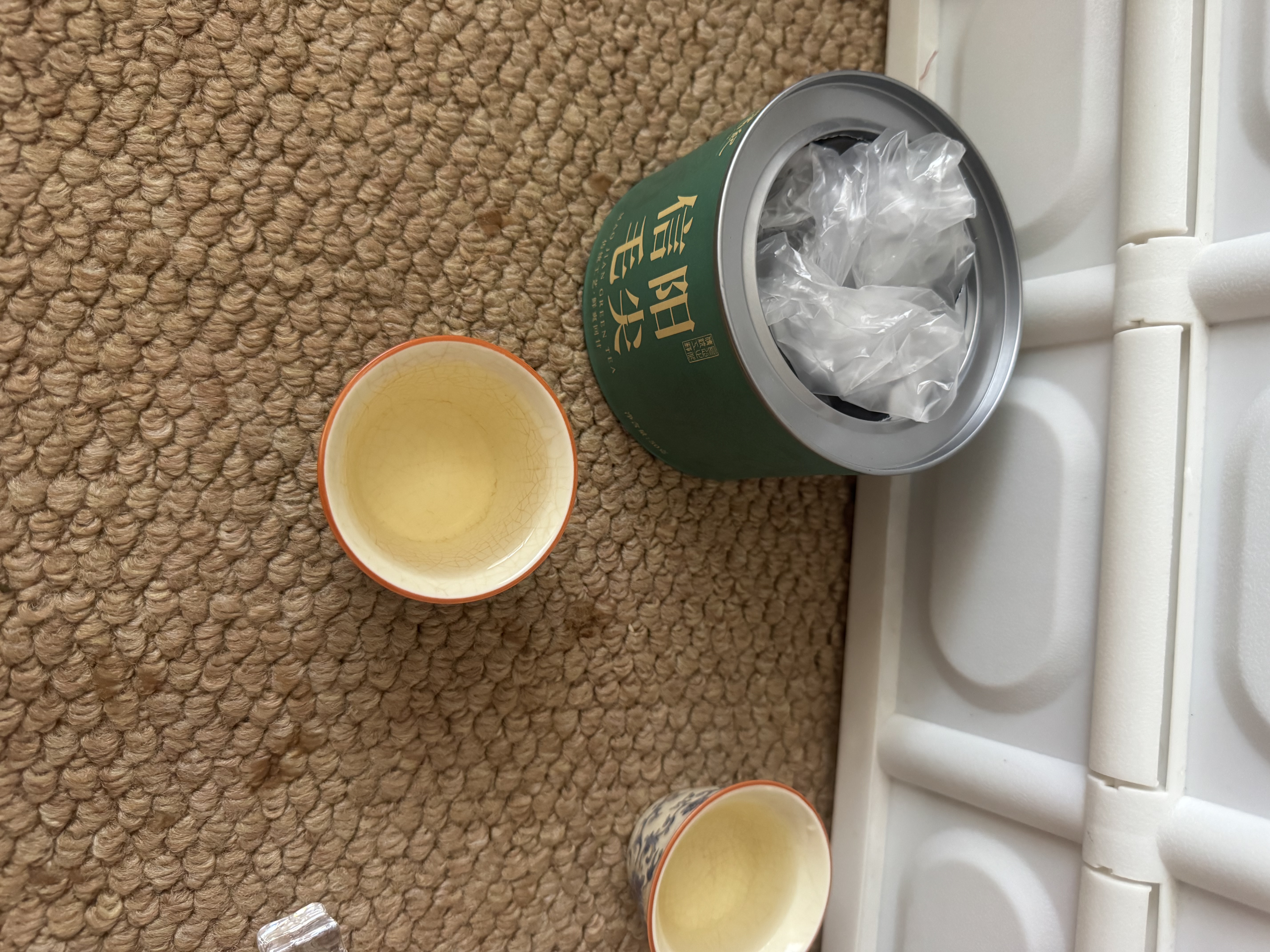 茶满纪绿茶 新茶2026信阳毛尖 河南江南茶区小罐装50g铁罐装 实拍图