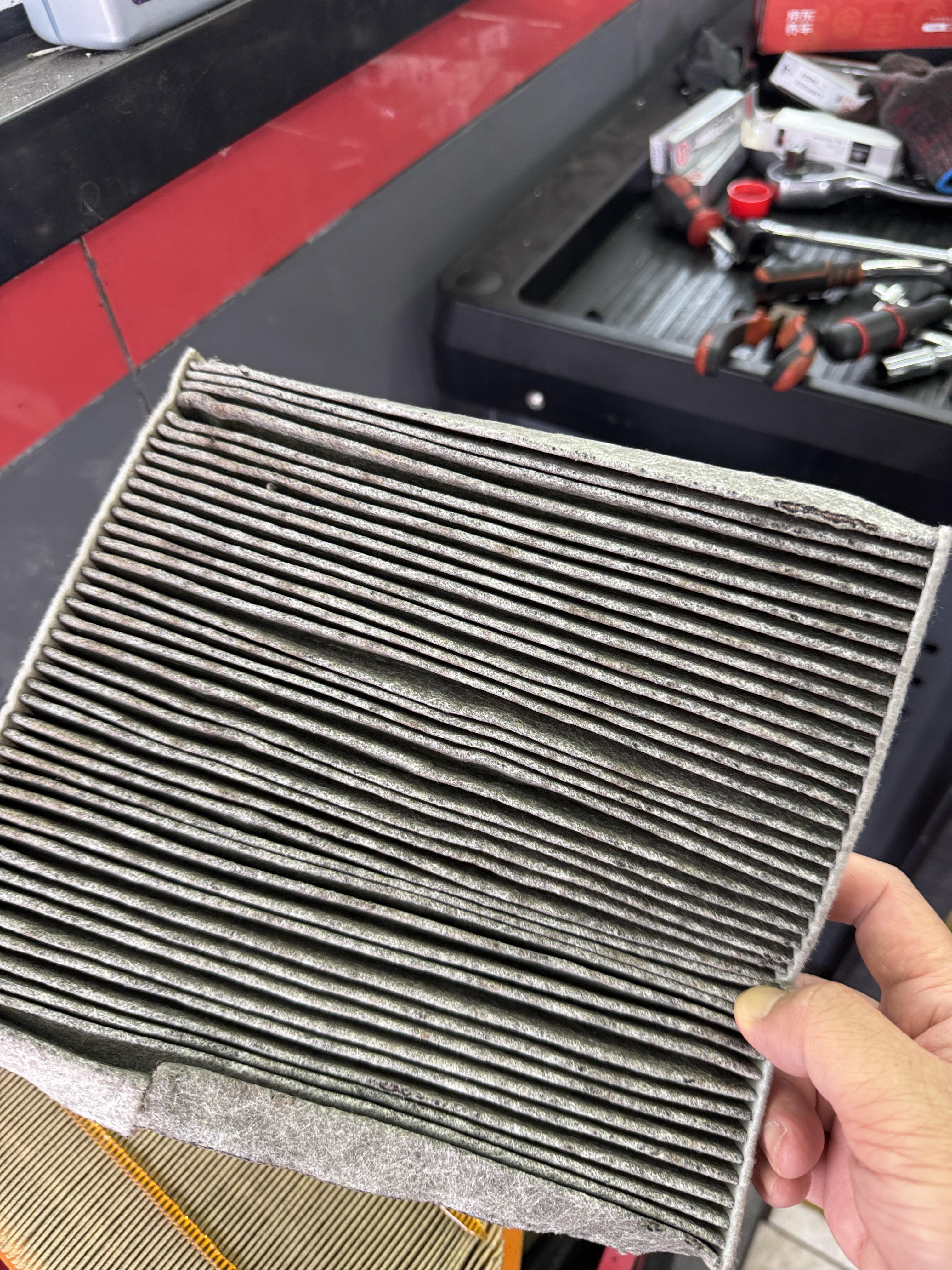 马勒（MAHLE）空气滤芯滤清器空滤空气滤格LX4485(Jeep自由光 2.0/2.4) 实拍图
