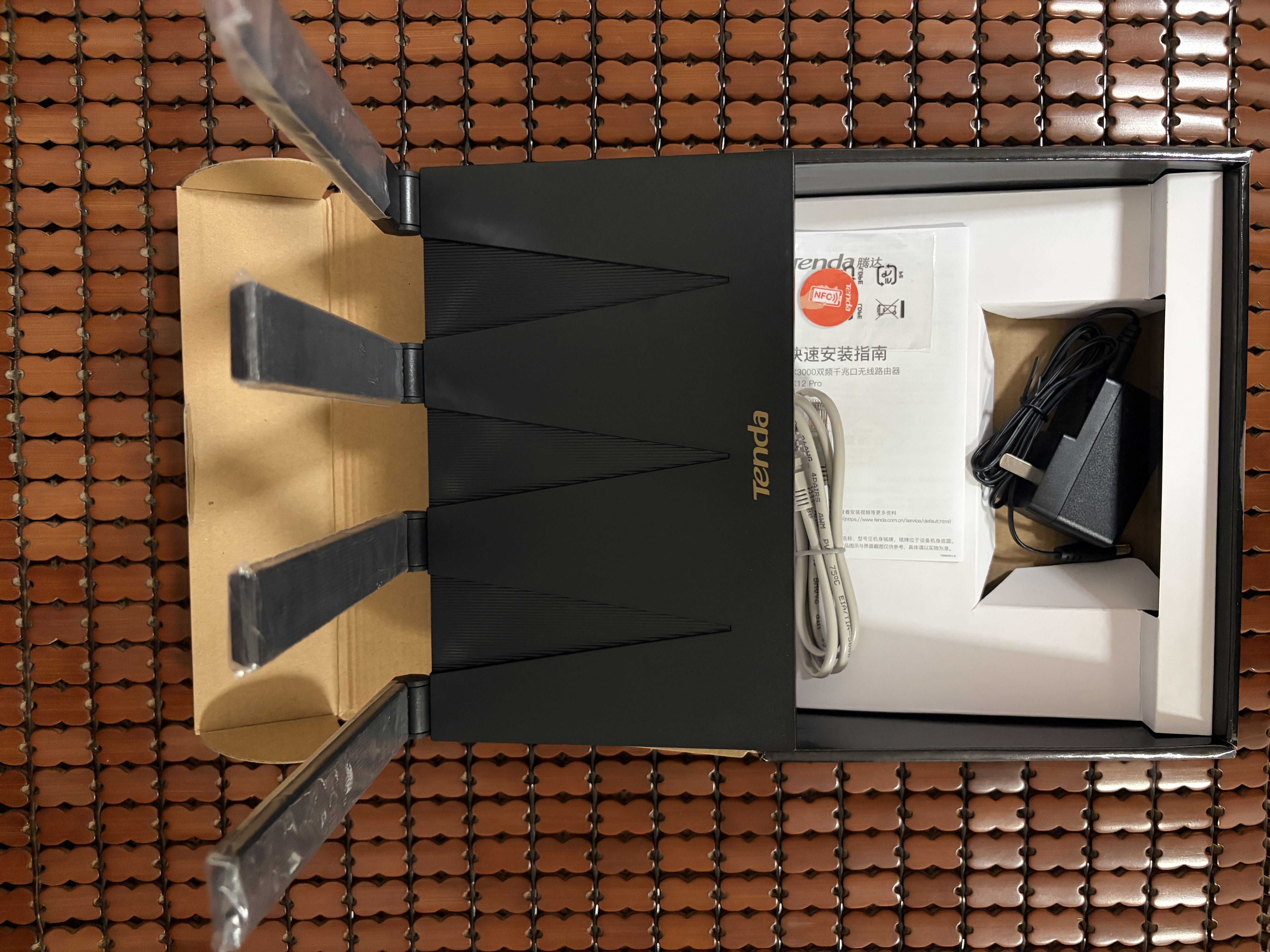 Tenda腾达路由器WiFi6+【泰山AX3000 Ultra】千兆穿墙王信号放大器增强无线家用甄选高配芯片AX12 Pro 实拍图