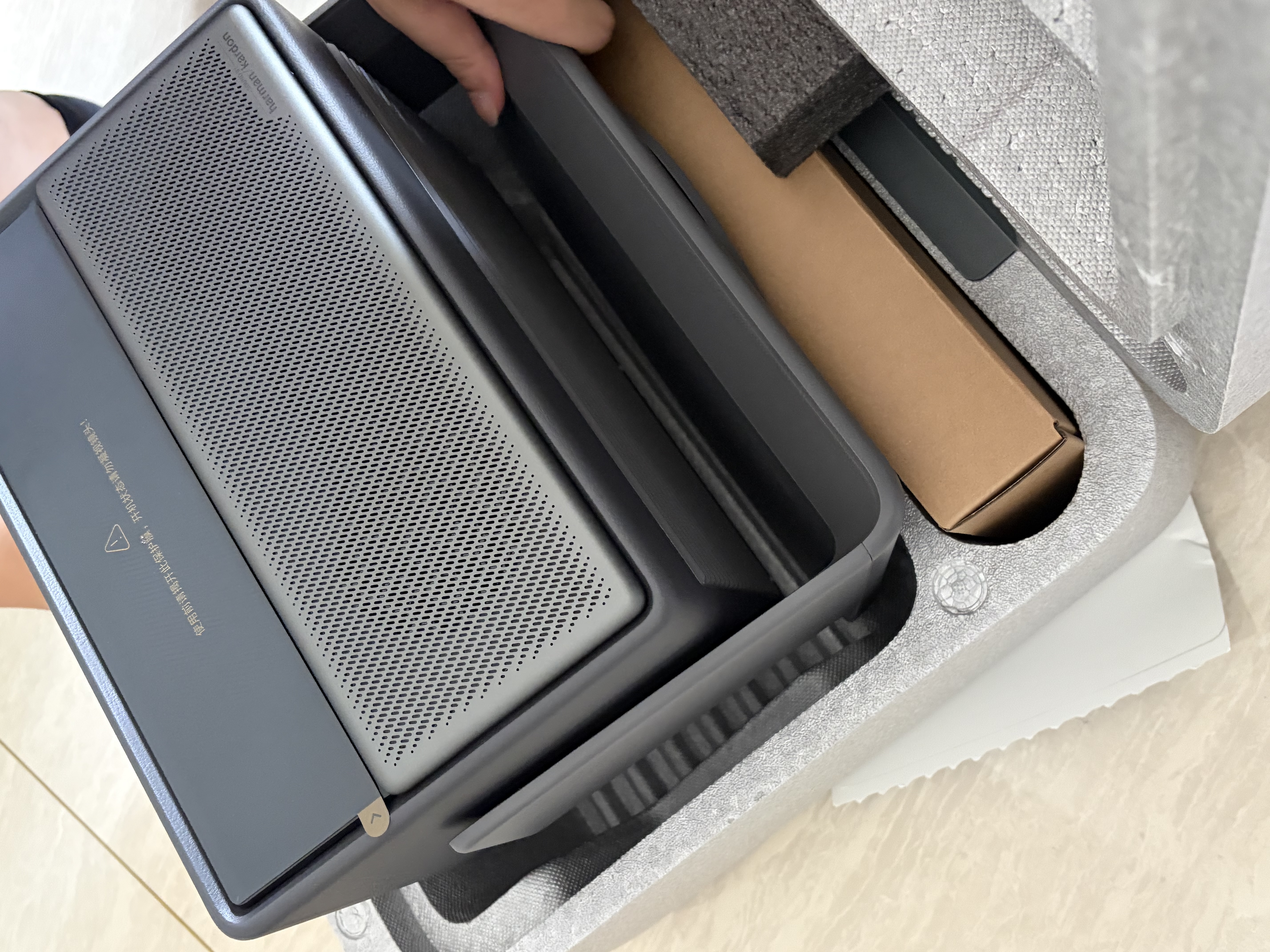 极米（XGIMI）RS30 Pro 3200CVIA真实高亮 4K超清  投影仪家用三色激光变焦投影机智能影院 RS20升级国家补贴 实拍图