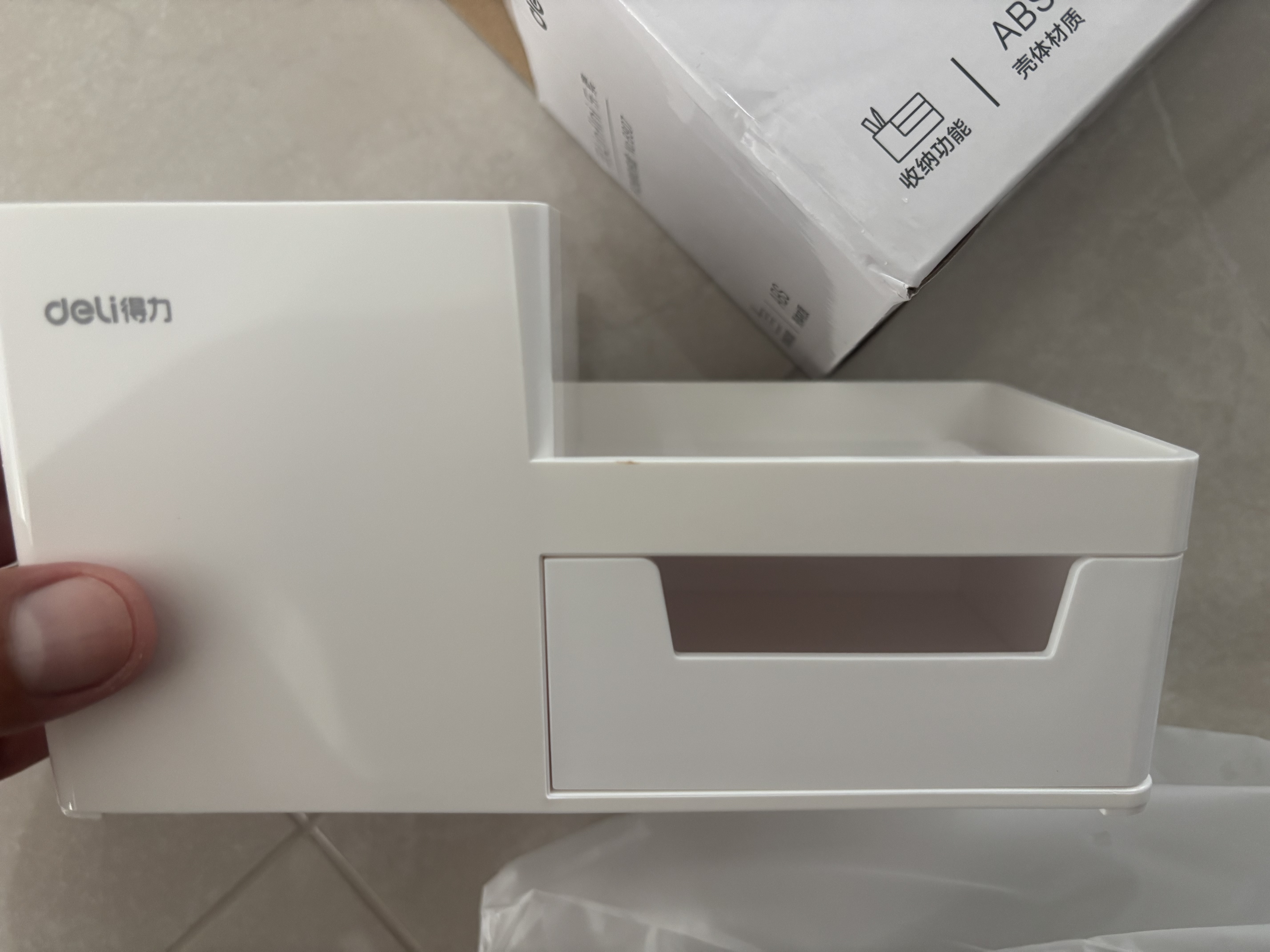 得力（deli）居家文具收纳盒 小物件桌面收纳笔筒 化妆品桌面储物盒 浅白8907 实拍图