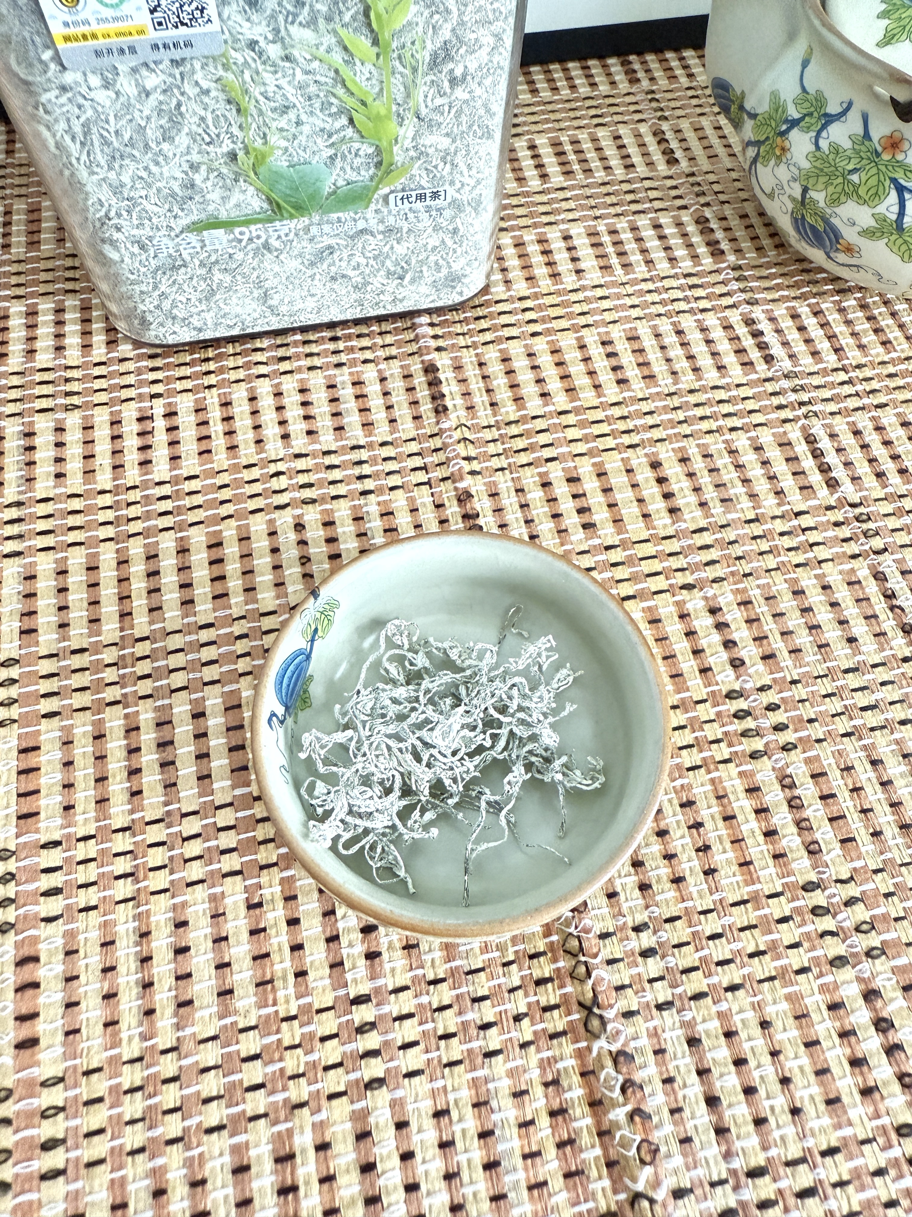 贡苑特级有机张家 界莓茶95g天然原生态高山莓茶特级龙须芽尖 实拍图
