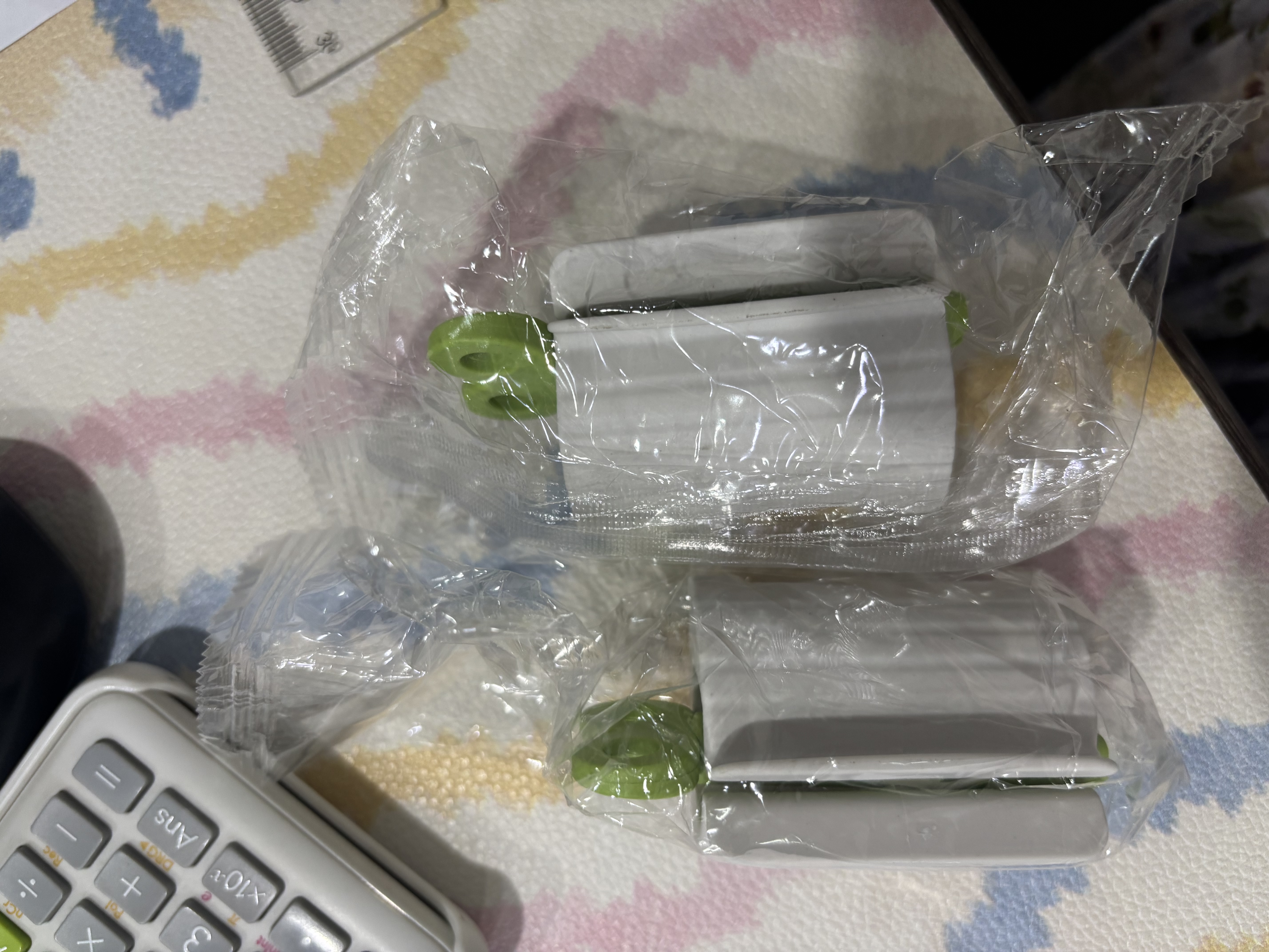 京东物流 牙膏挤压懒人挤牙膏神器卫生间家用手动挤压器通用 挤牙膏器【2个装】颜色随机 实拍图