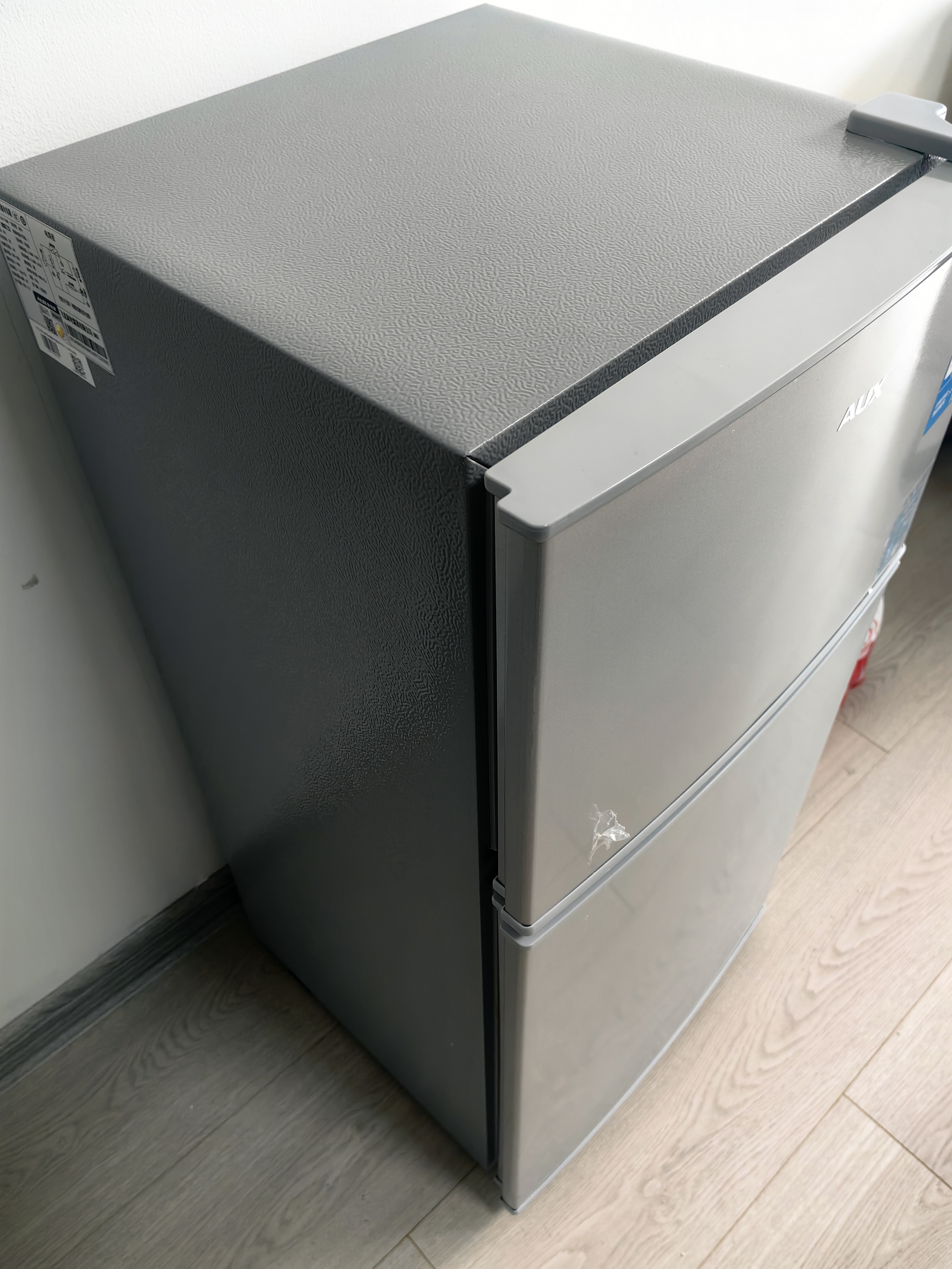 奥克斯小冰箱家用小型迷你冷藏冷冻两用出租房宿舍用节能省电寝室办公室电冰箱 【节能省电】176银色【高效保鲜 铜管速冷】56L 实拍图