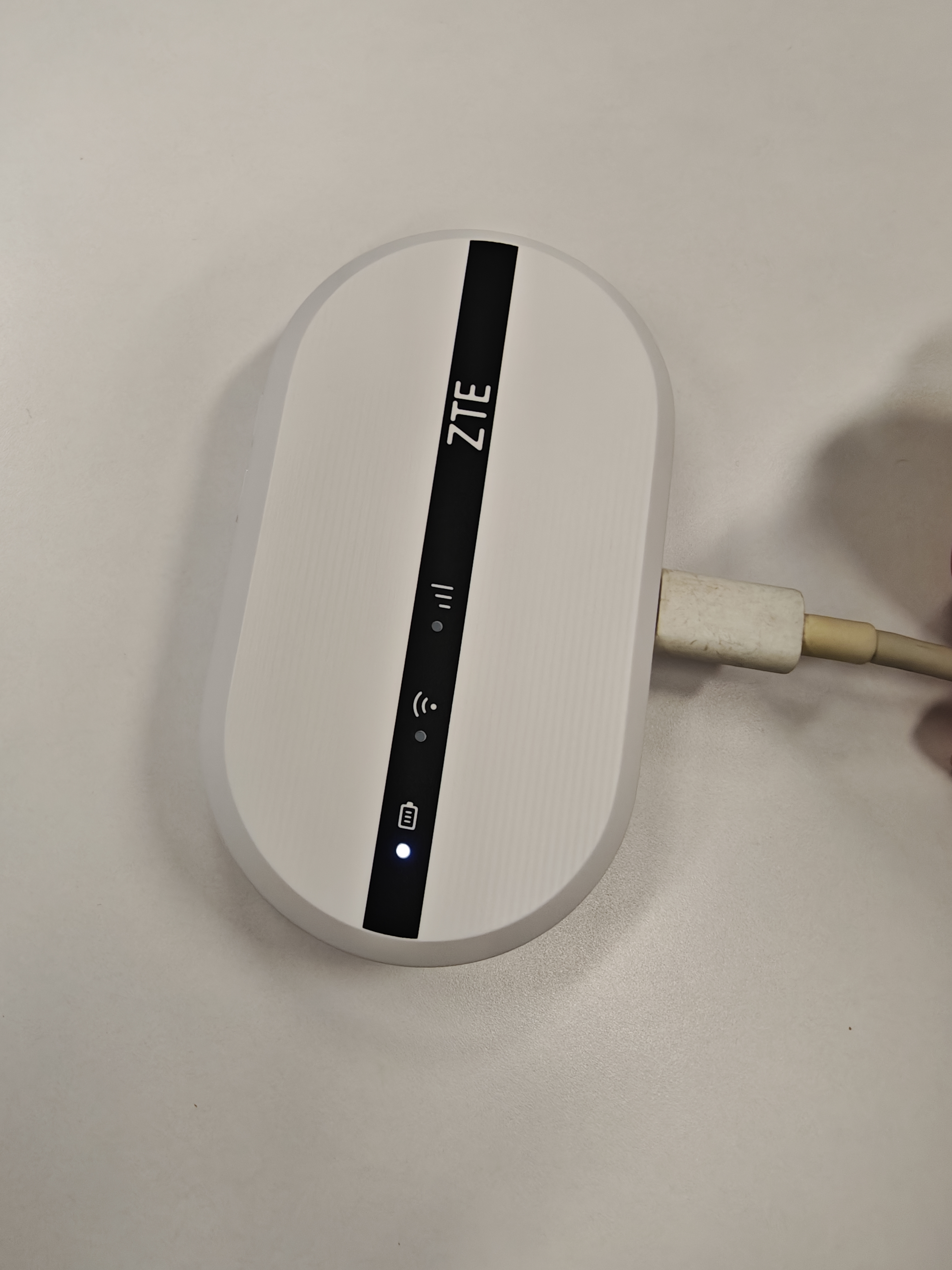 中兴（ZTE）U10LS随身wifi6移动无线wifi免插卡随行车载上网卡便携式上网宝支持5G/4G设备全国通用流量2026款 实拍图