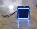 漫步者（EDIFIER）Evo Nano便携式蓝牙音箱 户外迷你音箱音响 多种灯效模式 精致露营 流光黑 实拍图