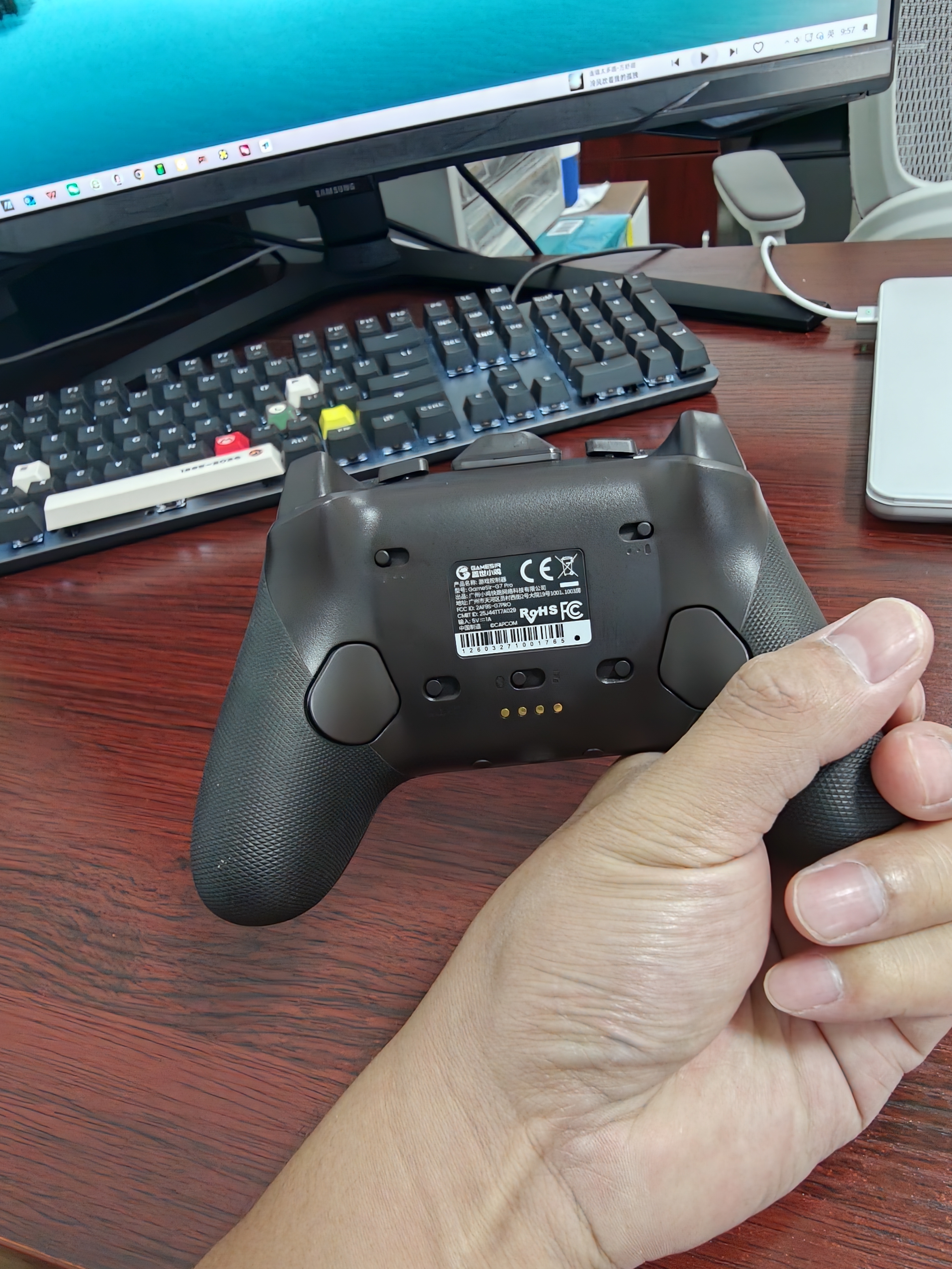 盖世小鸡天王星G7 Pro微软Xbox授权游戏手柄龙之信条2联名款 精英PC电脑无线Steam安卓手机series 实拍图