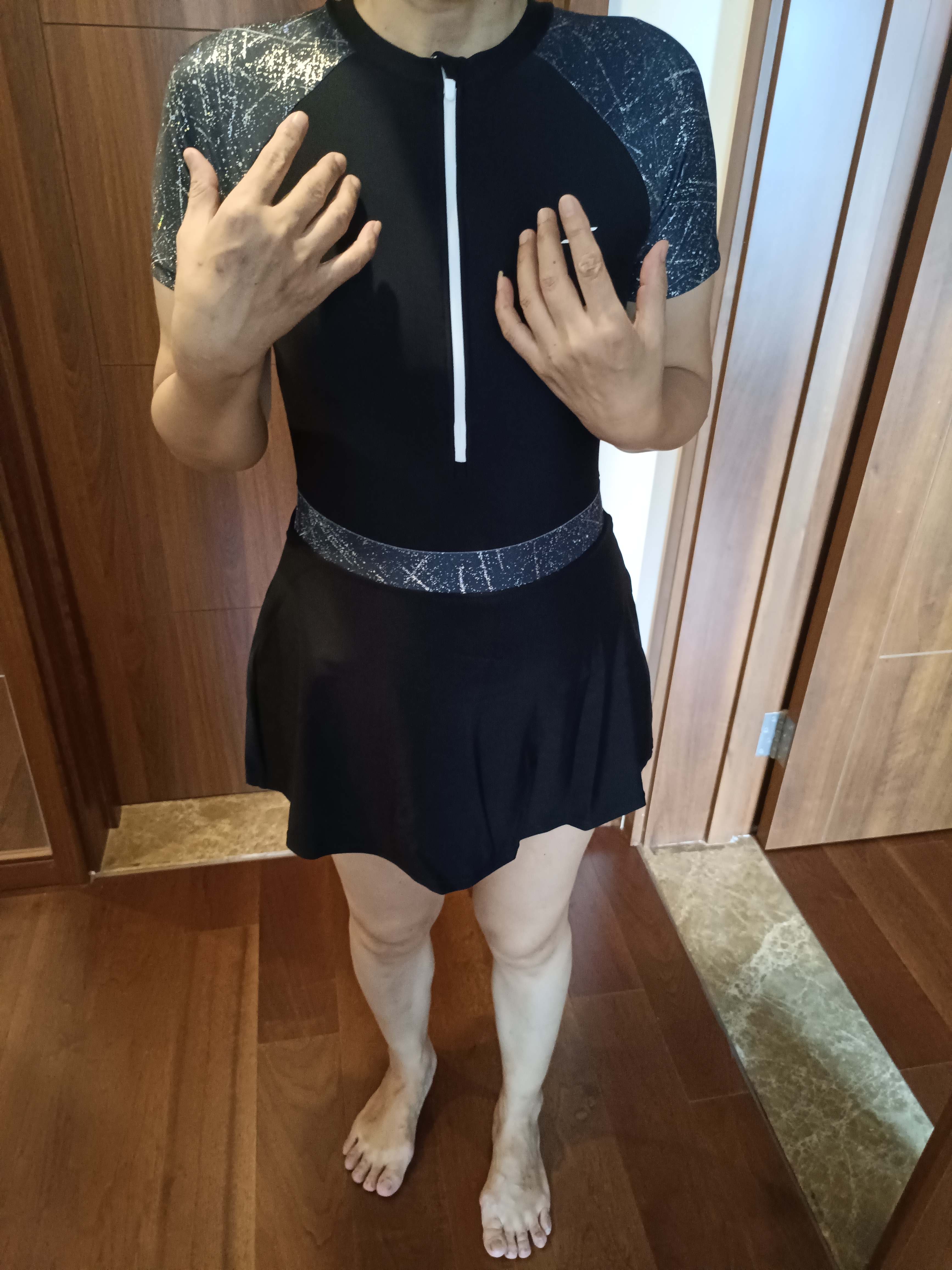 斯凯奇泳衣女连体裙式保守显瘦大码高级感成人女士遮肚子温泉泳装女 L 实拍图