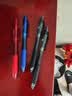 派通（Pentel ）BLN105按动黑色中性笔高颜值0.5mm签字笔商务学生速干水笔水性笔文具  3黑1红1蓝5支装 实拍图