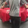 速比涛（Speedo）成人泳帽EPP布帽高弹舒适加大头围防水不勒头训练入门款纯色泳帽 实拍图