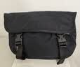 Bellroy澳洲 Cinch Mini Messenger 6L 轻量休闲迷你邮差包单肩包 双11 墨黑色 6L 实拍图