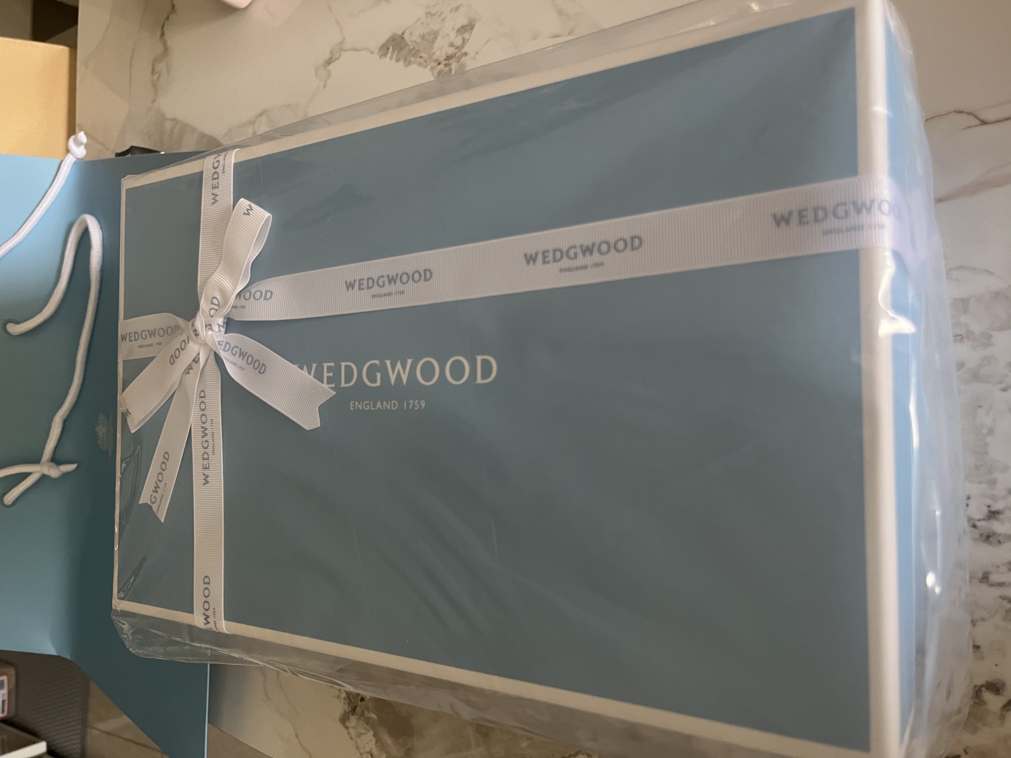 Wedgwood【结婚礼物】欢愉假日树莓2杯2碟咖啡杯碟精致茶杯碟高颜值下午茶 【京仓直发】欢愉假日树莓2杯2碟 实拍图