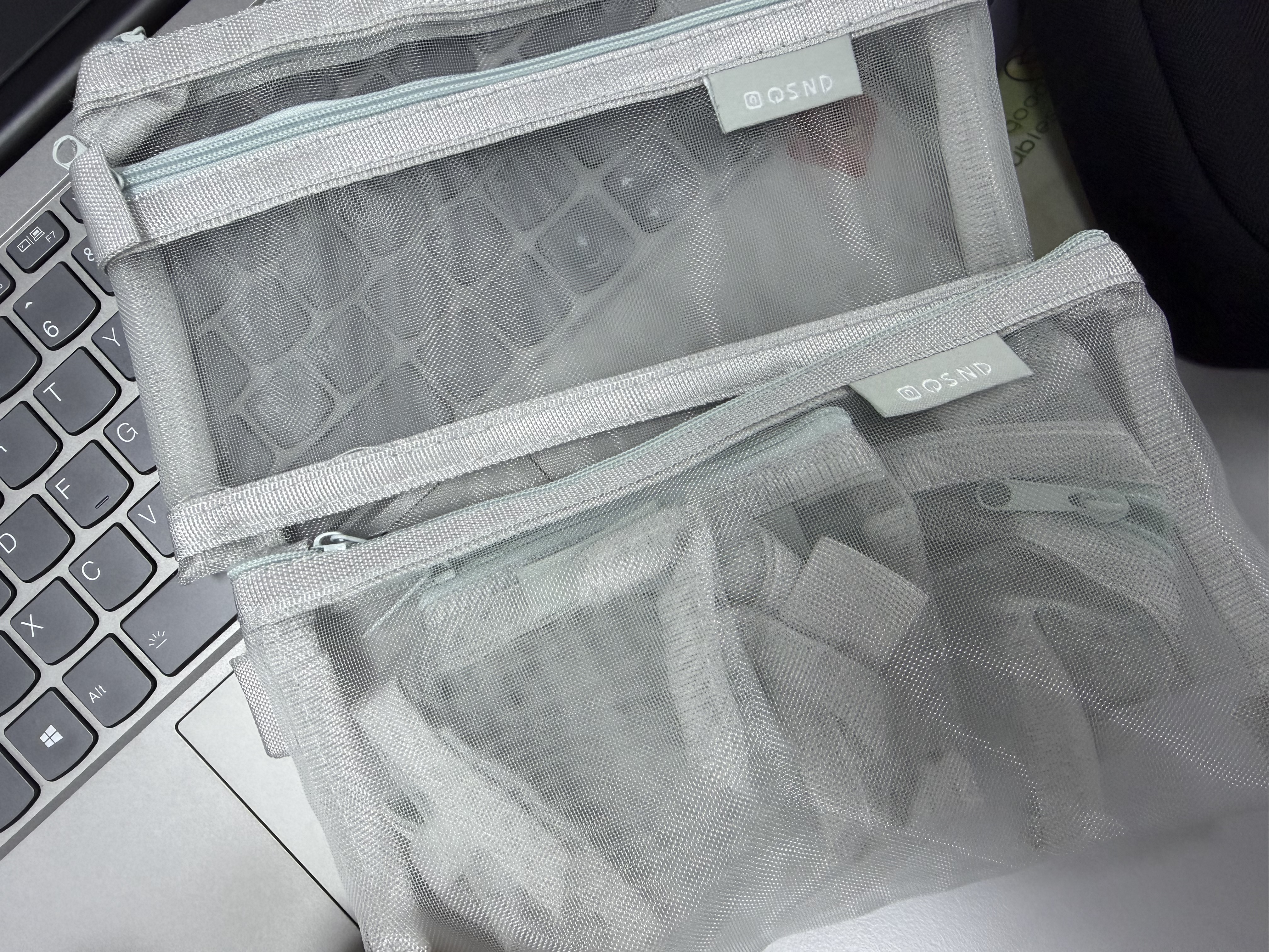 欣沁数码收纳包透明可视多功能数据线耳机充电宝手机配件网纱化妆包 实拍图