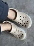 卡骆驰（CROCS）【采销直播】贝雅卡骆班洞洞鞋轻便耐磨一脚蹬休闲鞋|205089 冬日白/彩色-1LI 40 (250mm) 实拍图