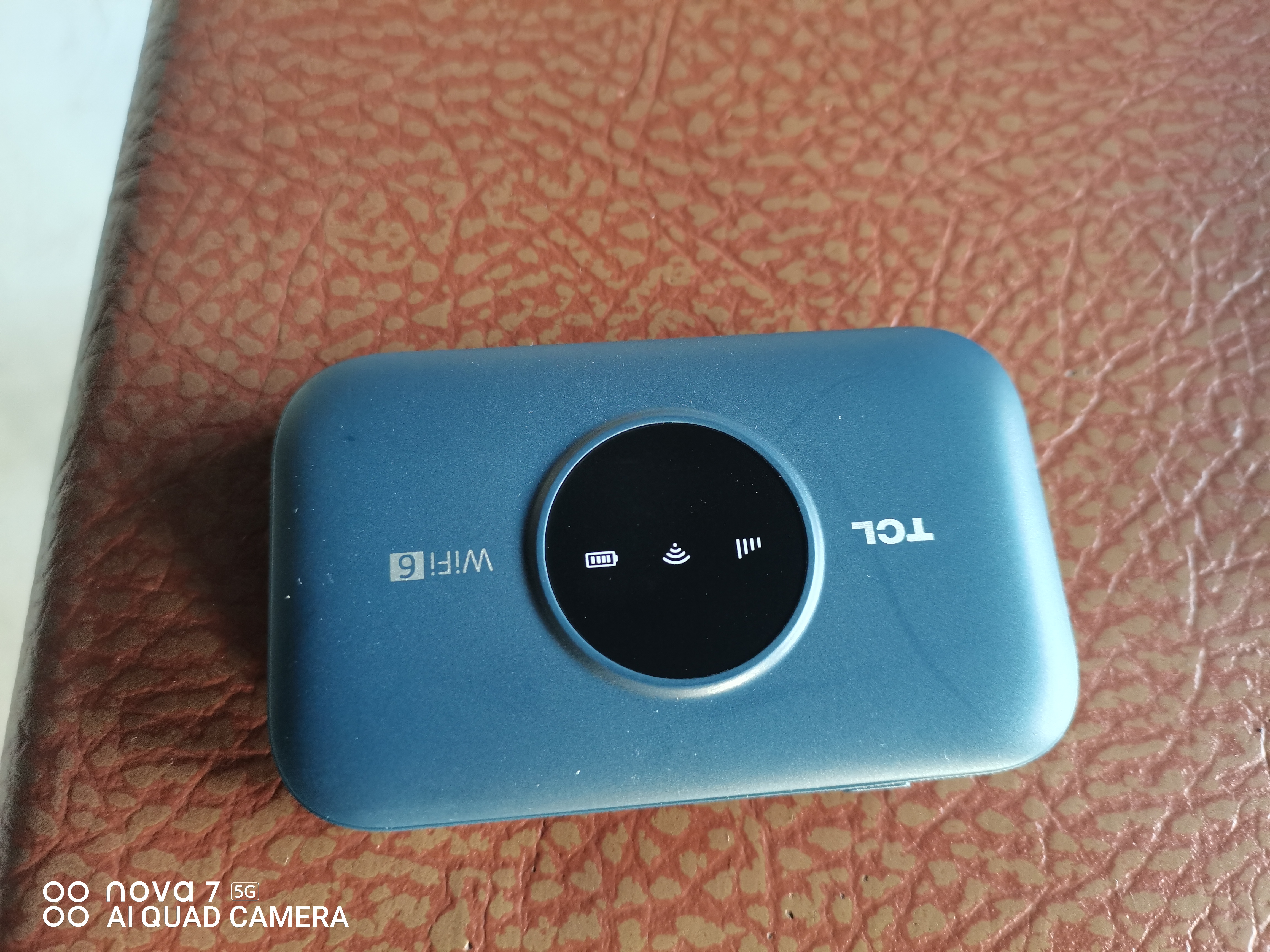 TCL随身wifi2026新款多网全国通用免插卡无线网wifi6车载4G路由器随身便携热点无限制移动联通5GXY15B 【新款苍梧蓝】展锐芯片3000毫安大电池 不限速不虚标月享1500G流量 实拍图