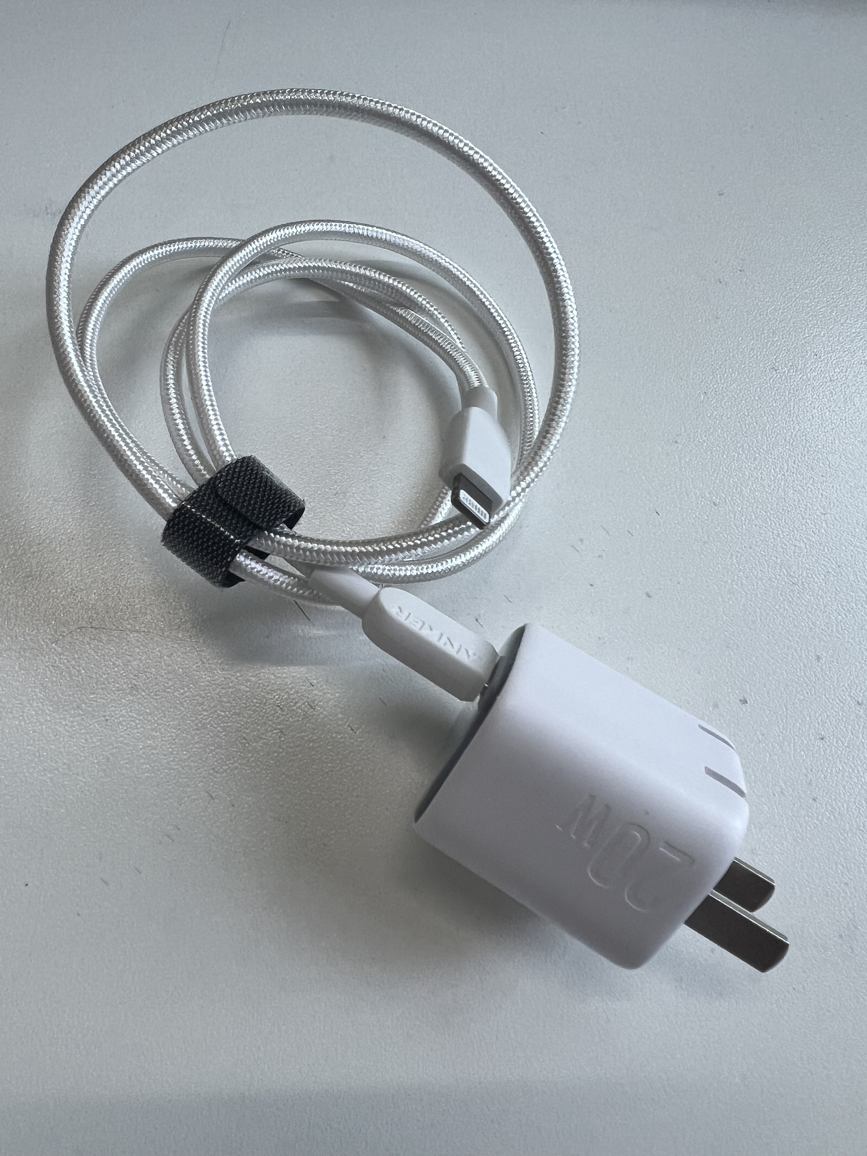 ANKER安克冰点充30W充电器头套装数据线 type-c快充45W/20W适配17iPhone18promax14苹果15手机 【苹果8-14套装-白】20W冰点充+线0.9m 实拍图