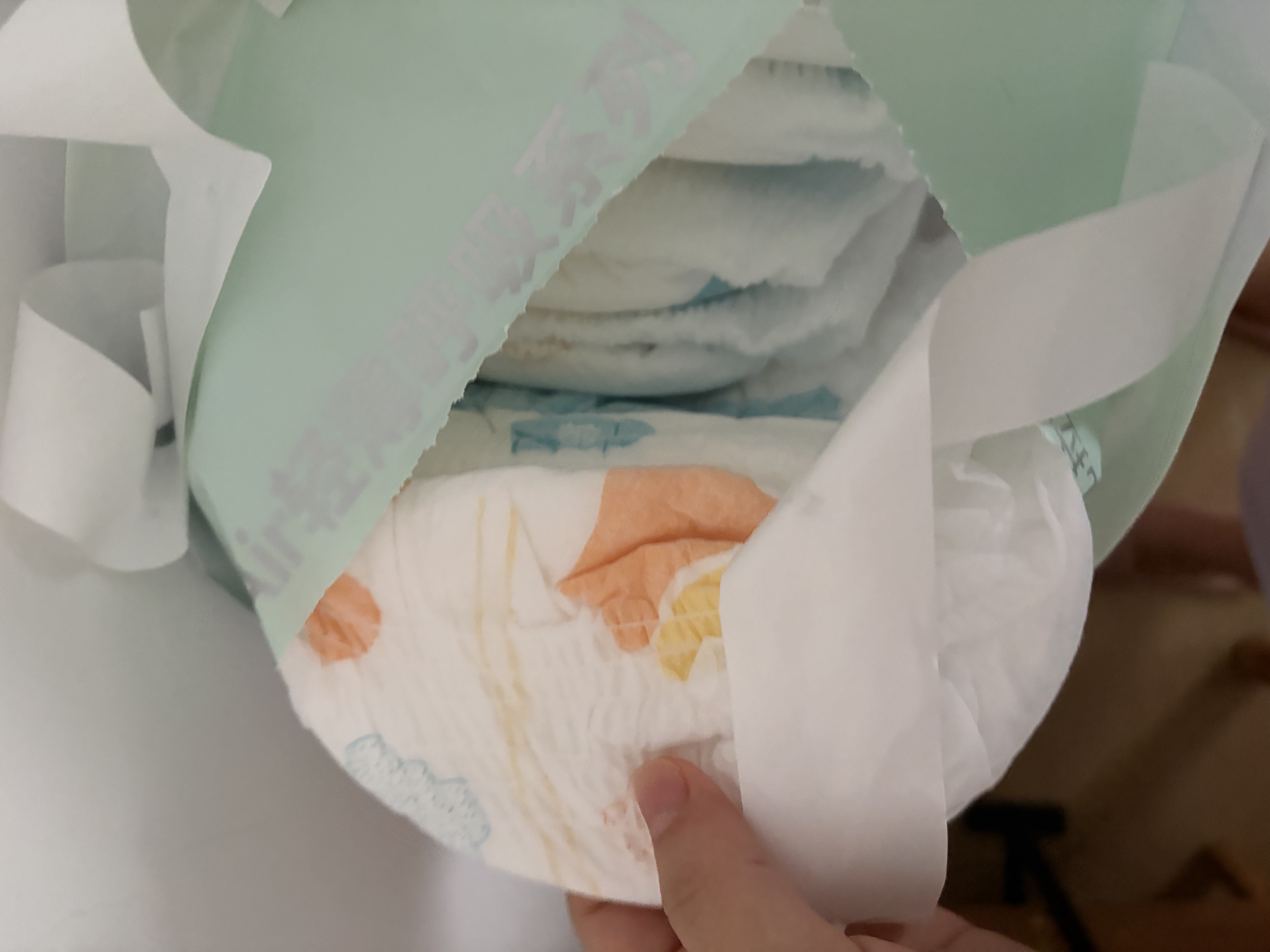 京东京造婴儿拉拉裤尿不湿纸尿裤Cloud2.0云柔L36片(9-14kg)超薄透气干爽 实拍图