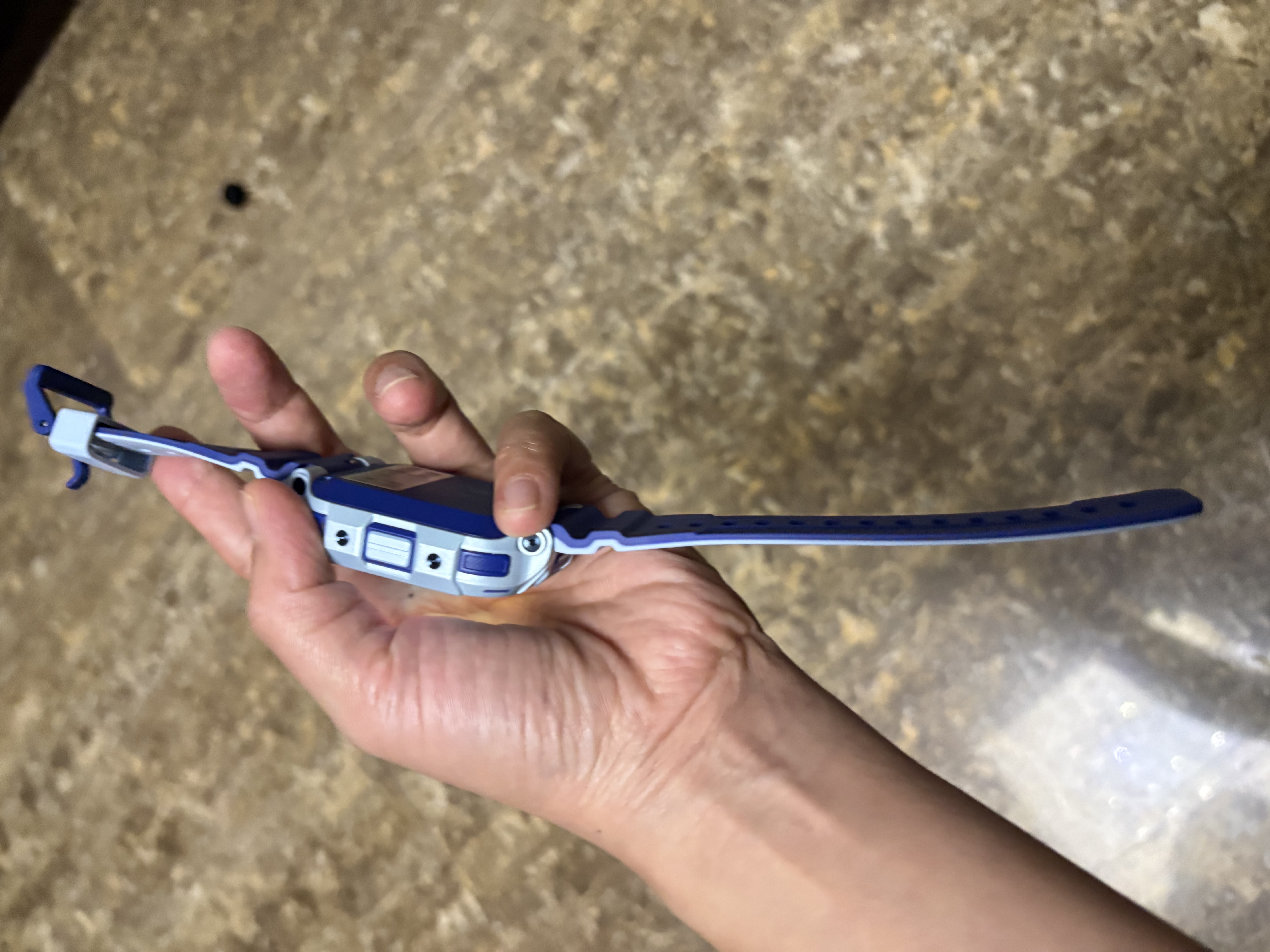 360儿童电话手表11XAI高清双摄防水GPS定位长续航4G全网通视频通话可插卡学生初中男女手表蓝 实拍图