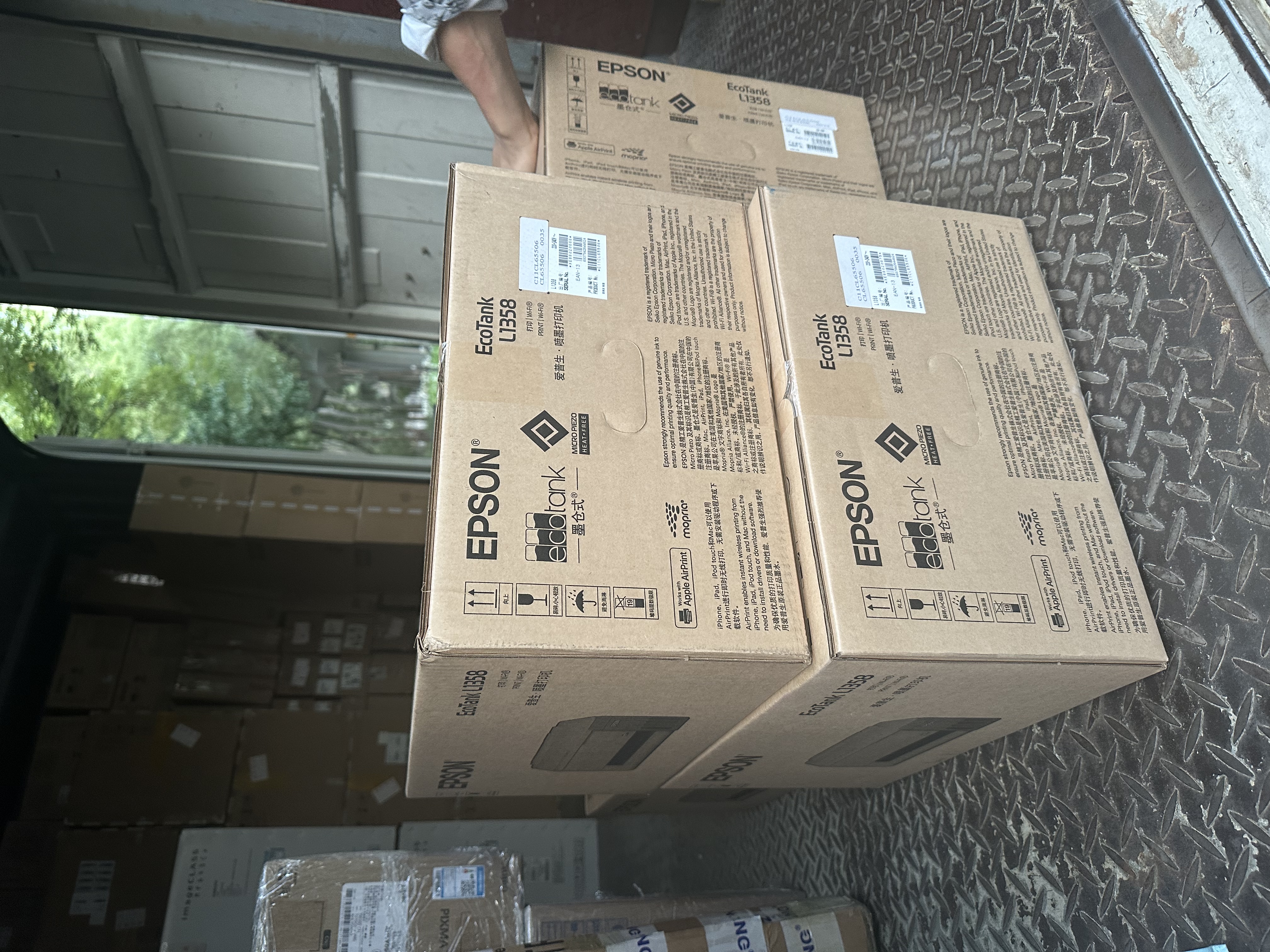 爱普生（EPSON）【6代新品】L1358 墨仓式A4彩色无线单功能家用打印机 家用/办公 AI学习打印机（微信/远程打印） 实拍图