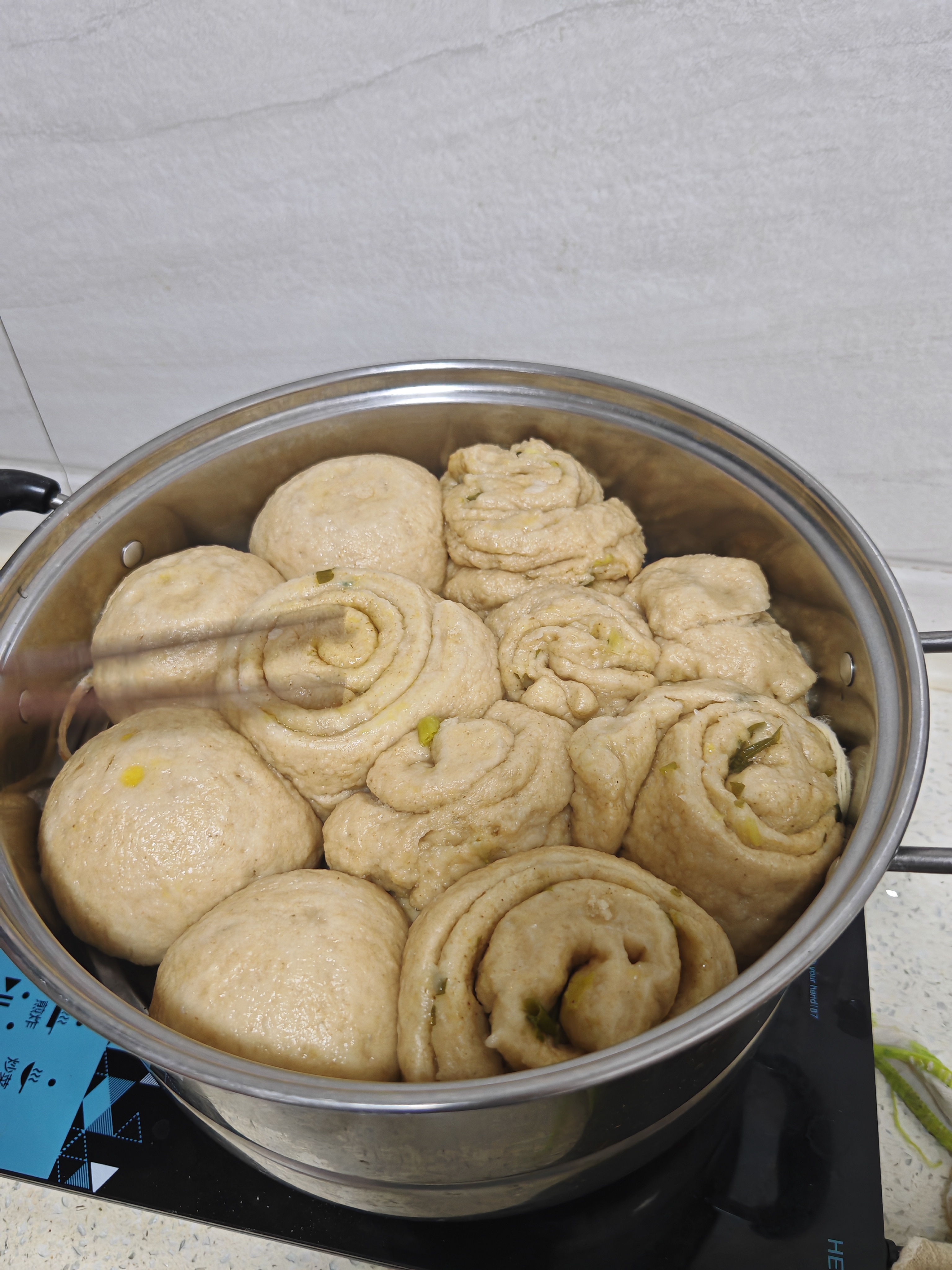 金龙鱼面粉 全麦面粉 含麦麸 家用面粉10斤 高纤低脂 GGU全谷物认证5kg 实拍图