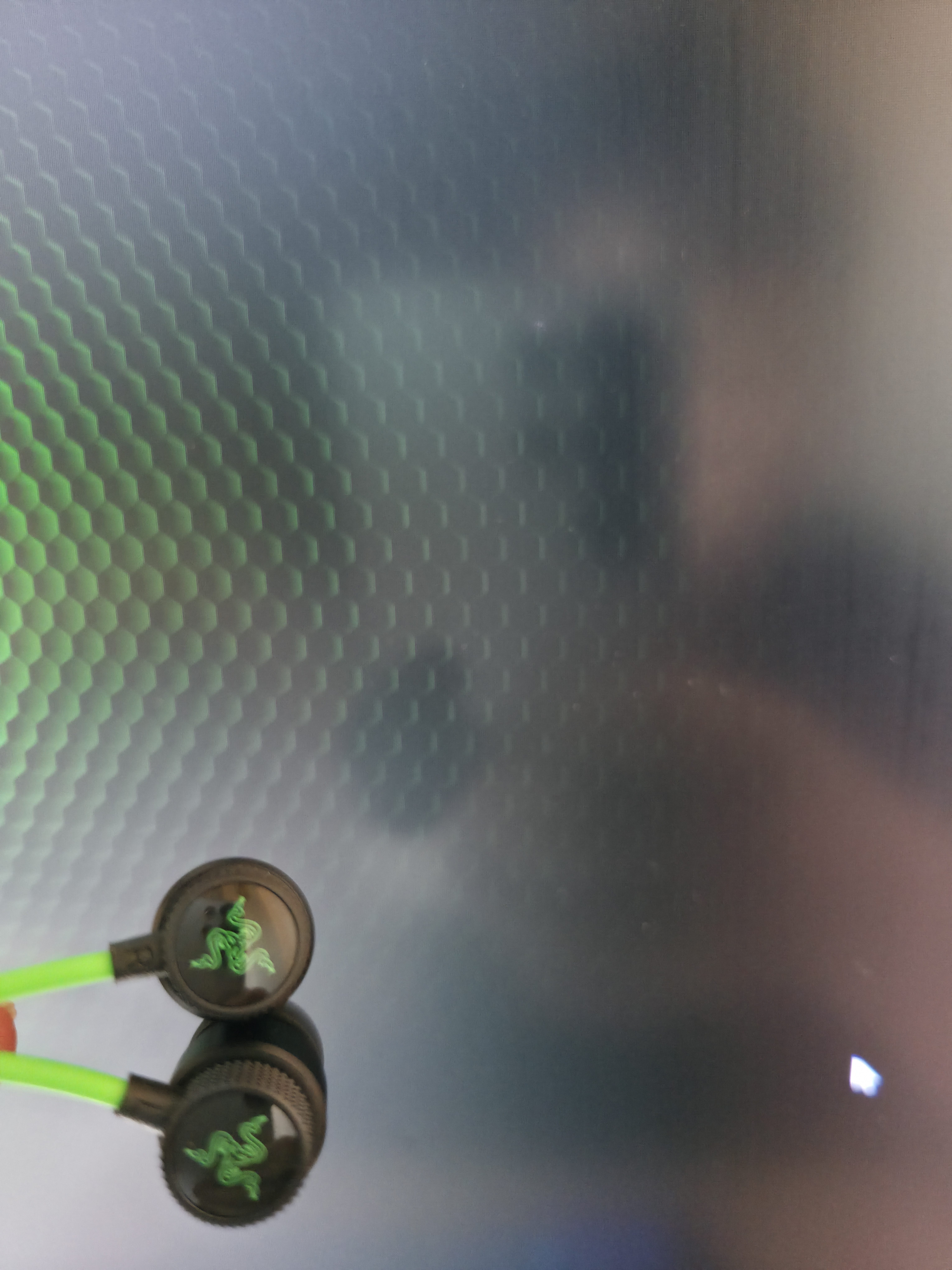 雷蛇（Razer）战锤狂鲨V3 有线入耳式耳机耳塞 7.1环绕声 吃鸡神器 三角洲官方指定 Type C（赠THX软件 可调EQ） 实拍图
