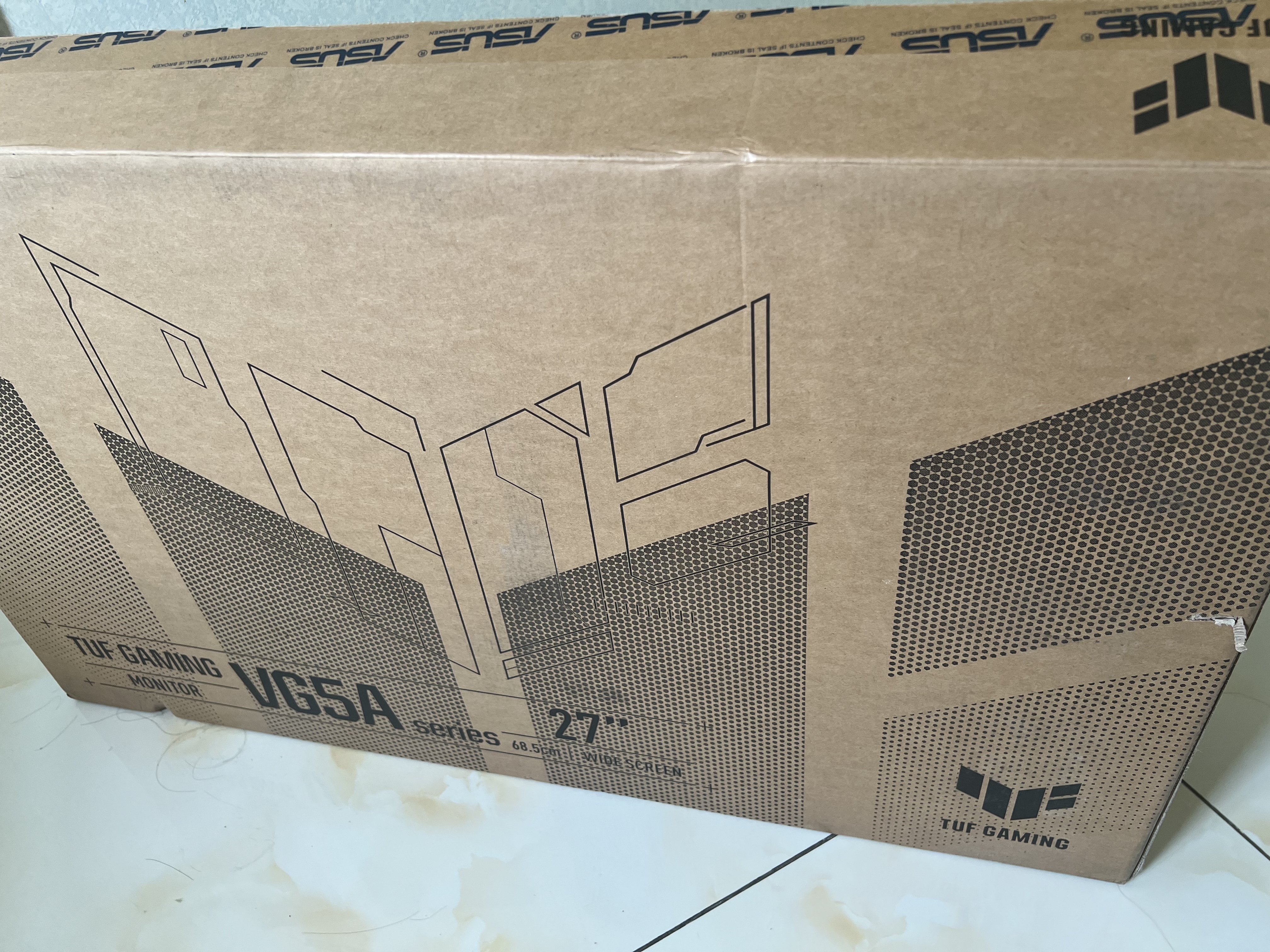 华硕小金刚VG27AQL5A 27英寸显示器2K200Hz显示器超频210Hz FastIPS FreeSync无撕裂 0.3ms响应 HDR400 实拍图