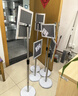 易利丰（elifo）不锈钢可伸缩立牌展示牌水牌展示架立式广告牌指示牌引导牌支架子菜单展板 直角a4银色1个装 实拍图