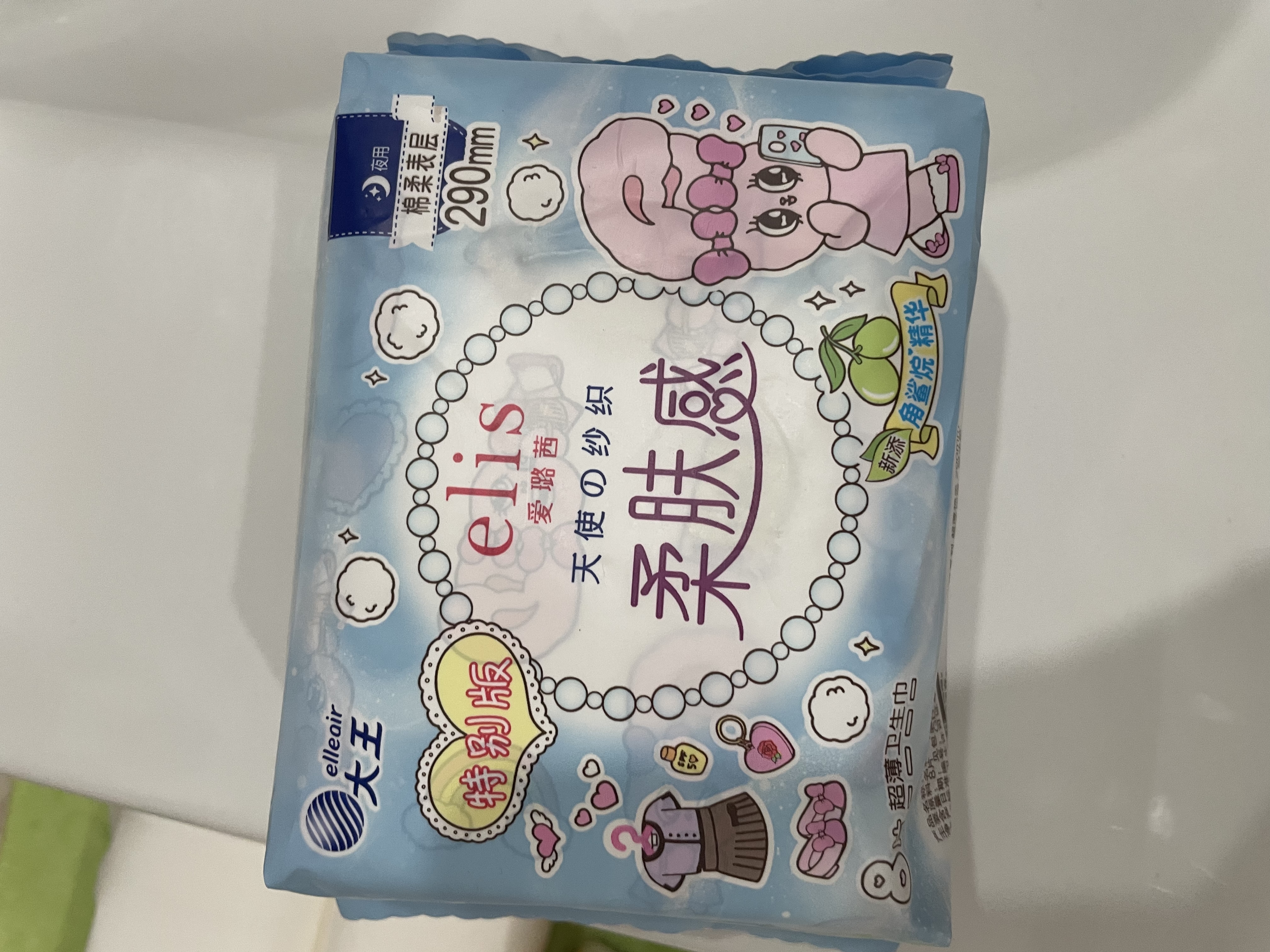 爱璐茜（elis）大王天使纱织加长日用卫生巾290mm 8片 超薄棉柔姨妈巾女经期用 实拍图
