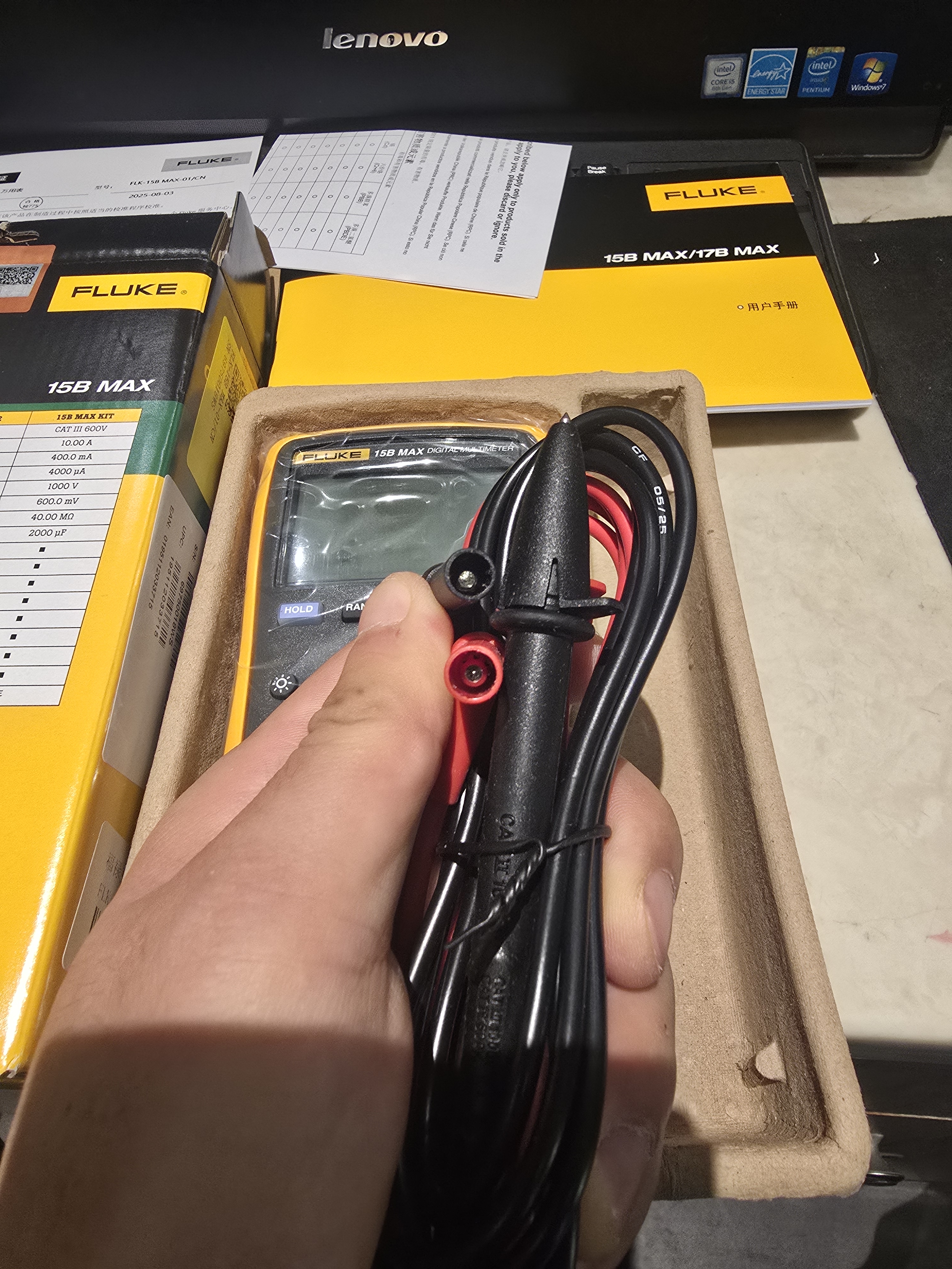福禄克（FLUKE）15B MAX-01 数字万用表 掌上型多用表 仪器仪表万能表 15B+升级版 实拍图