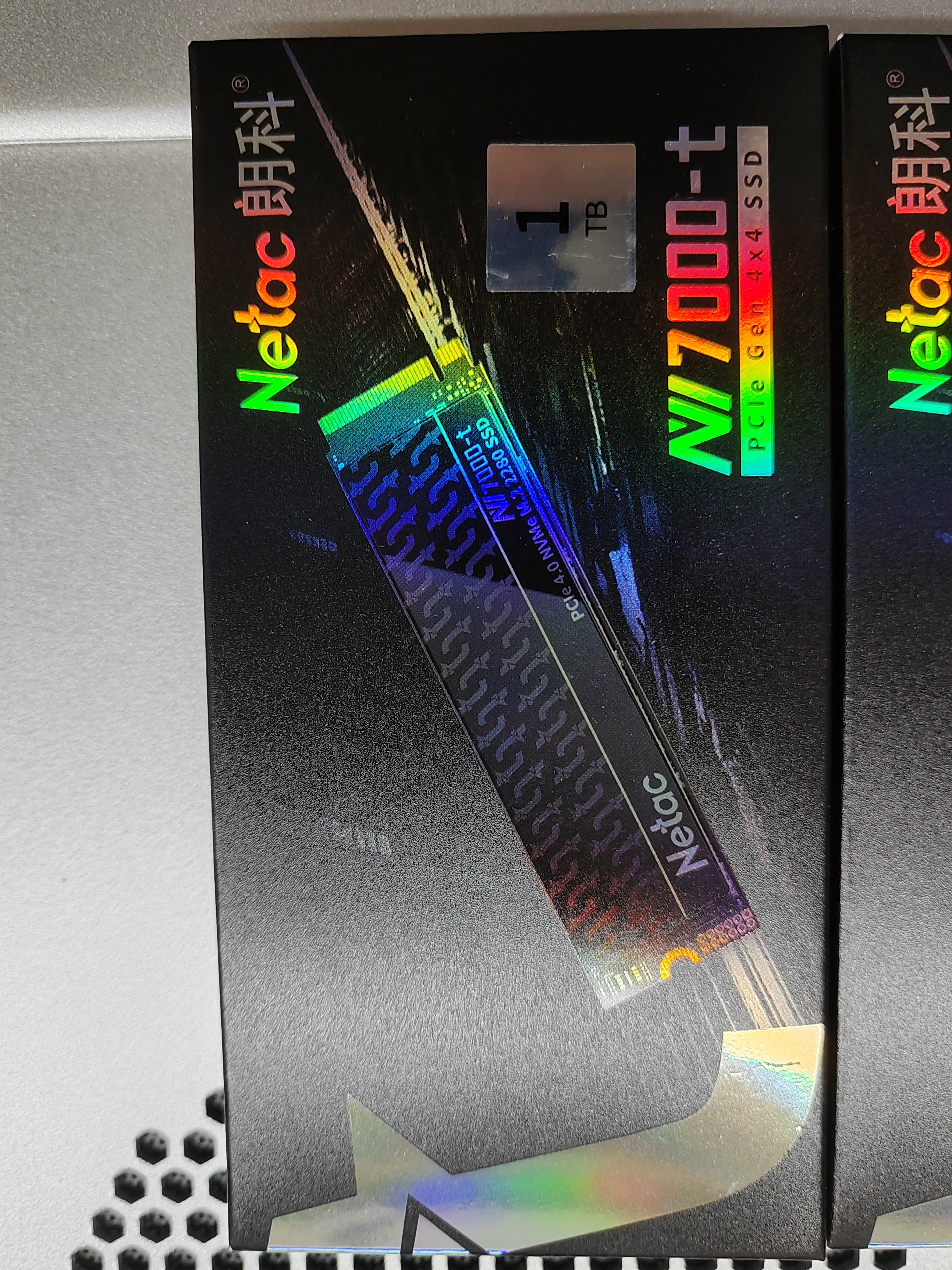 朗科（Netac）2TB SSD固态硬盘 M.2接口(NVMe协议PCIe 4.0 x4)NV7000-t绝影系列 7300MB/s读速 高效散热  实拍图